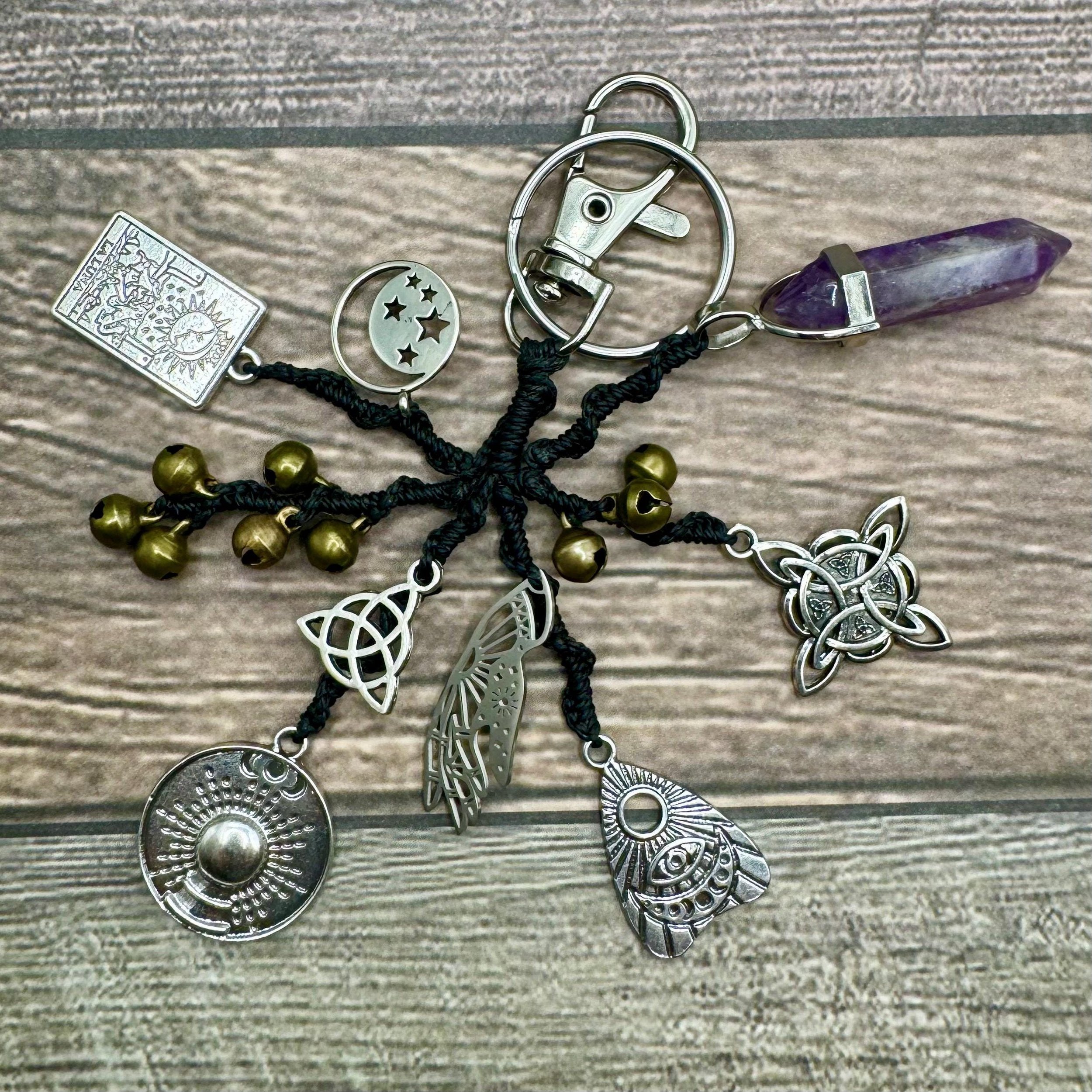 https://i.etsystatic.com/22708917/r/il/f1b275/6476341397/il_fullxfull.6476341397_nvw7.jpg
