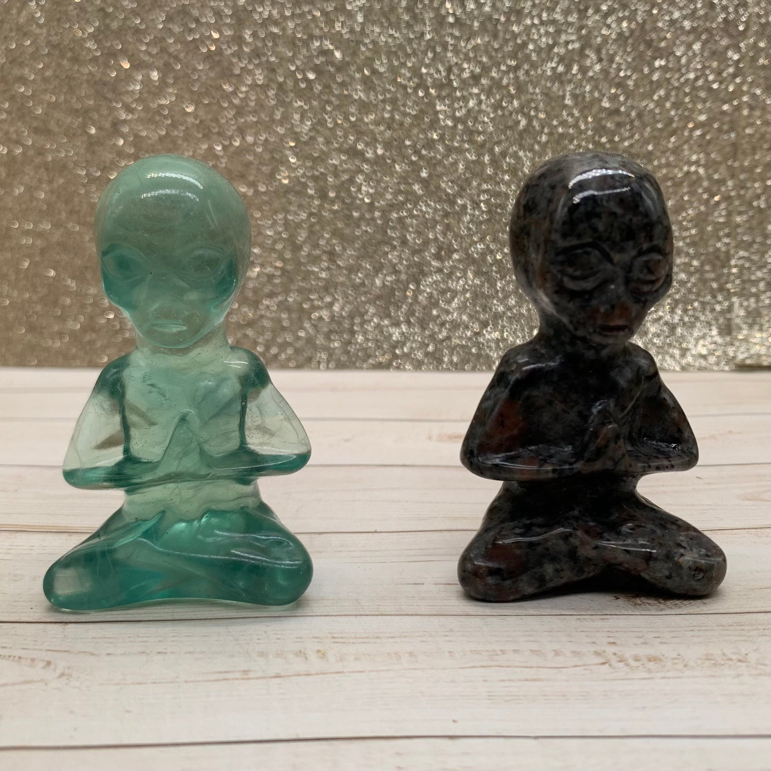 https://i.etsystatic.com/22708917/r/il/c7516b/5454679854/il_fullxfull.5454679854_kqng.jpg