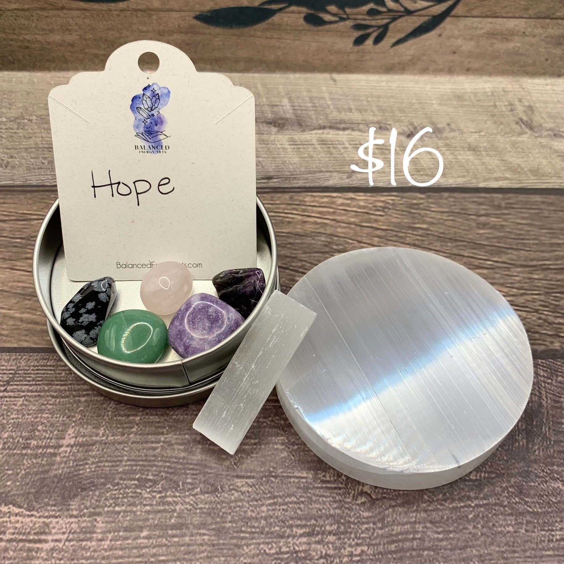 https://i.etsystatic.com/22708917/r/il/6cfc23/5324952879/il_fullxfull.5324952879_lijk.jpg