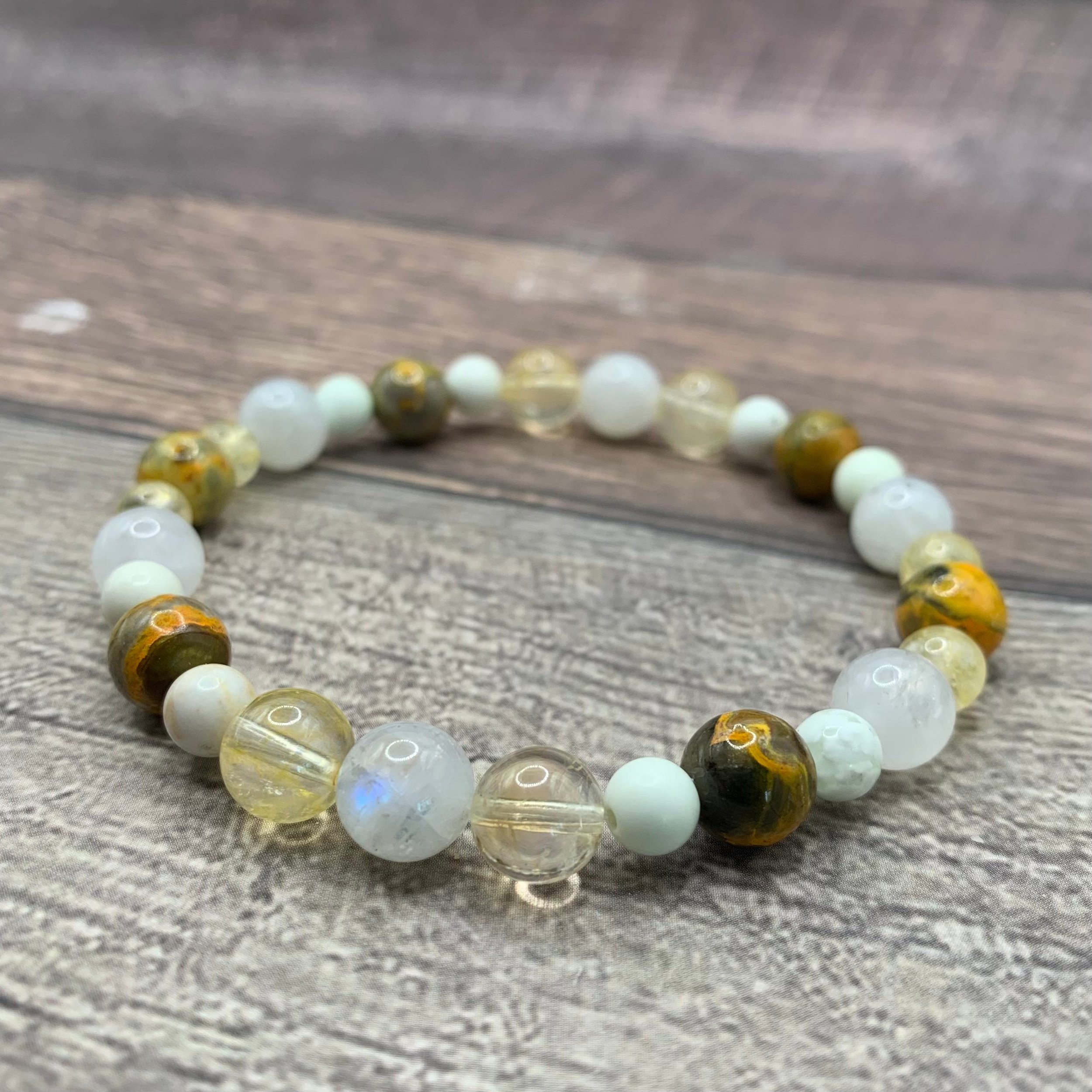 https://i.etsystatic.com/22708917/r/il/aa0797/4883410018/il_fullxfull.4883410018_hebw.jpg