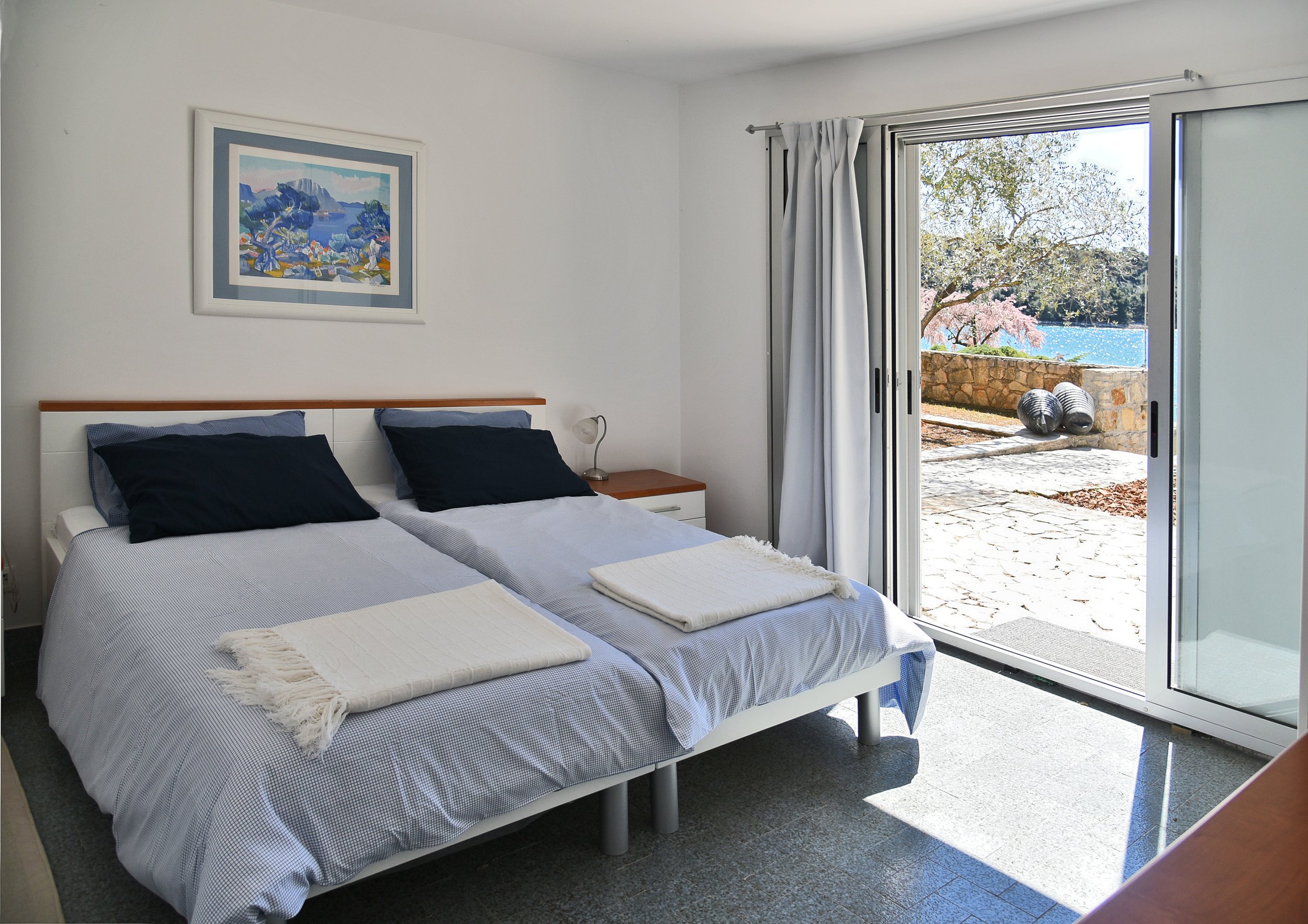 vintage soba istok.jpg