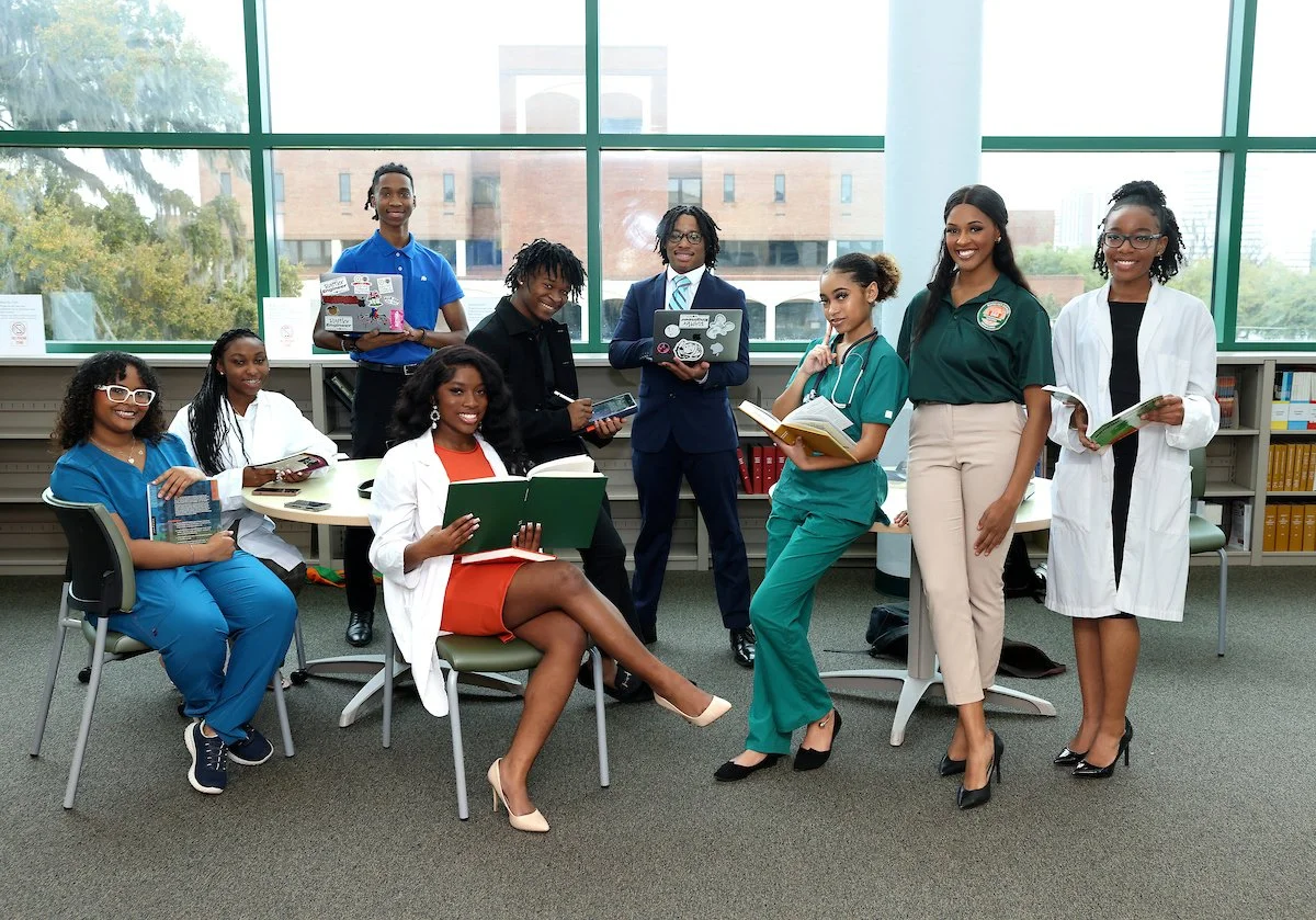 FAMU students from various curriculums joined together for a A&M Magazine image gathering event.