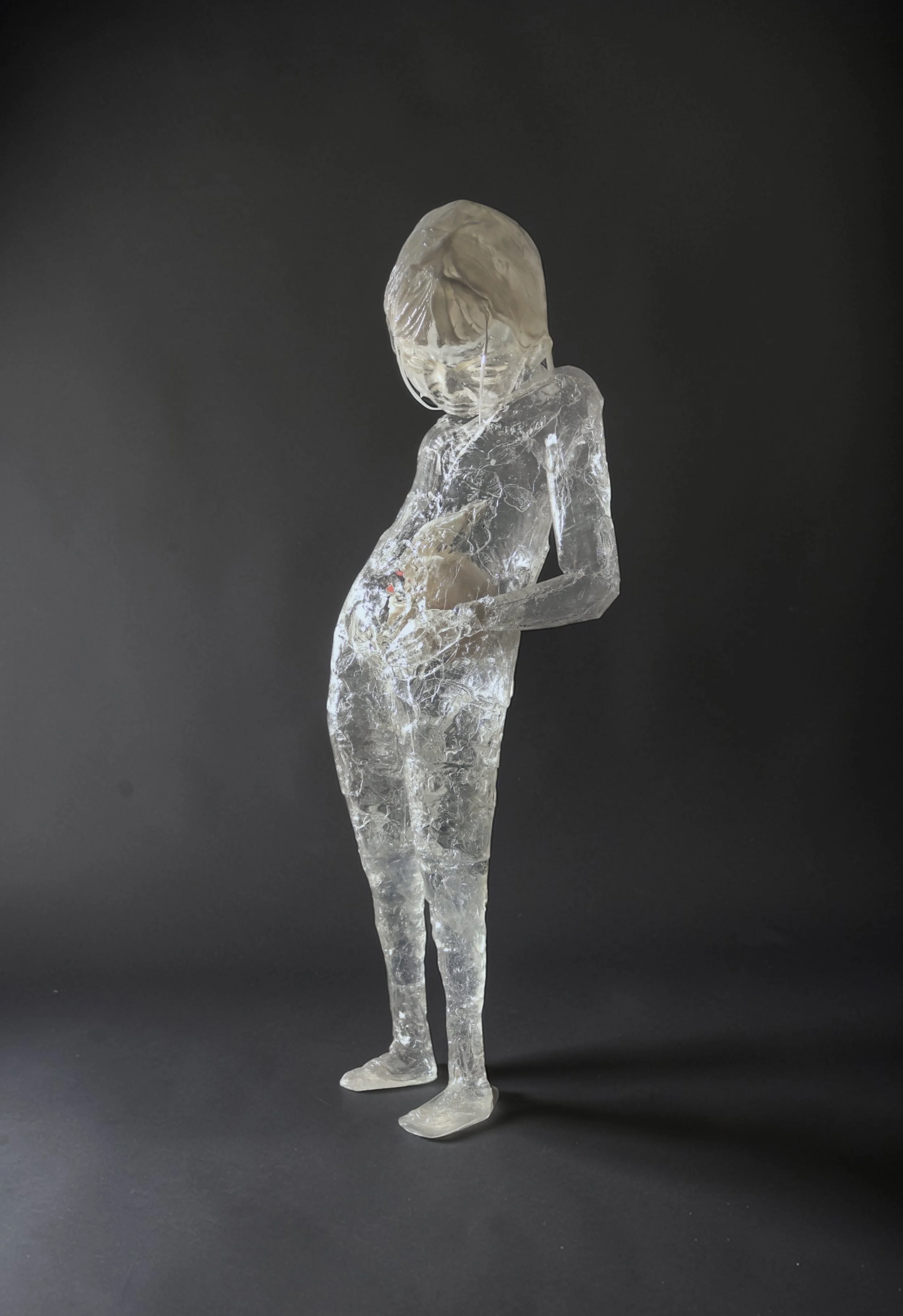 "it's kicking"
(2024)
UV resin, pigments
61x25x24cm