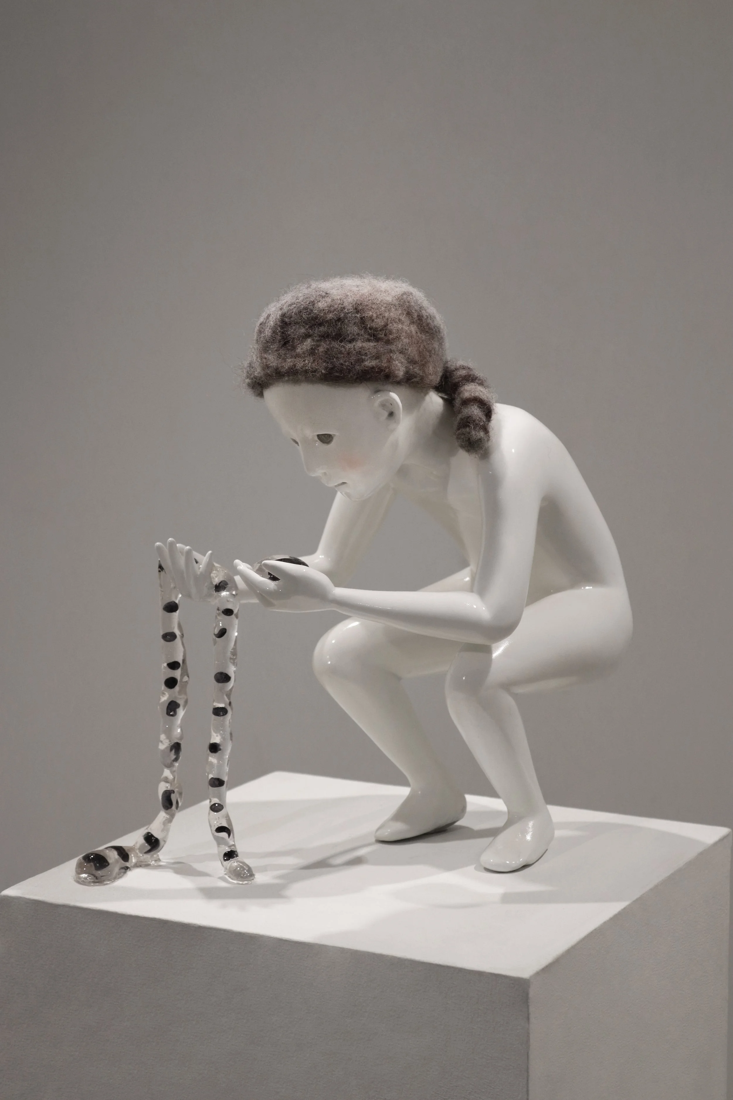 “Tadpole Collecting”
(2025)
Epoxy clay, epoxy resin, spray lacquer, wool 26 x 27 x 21