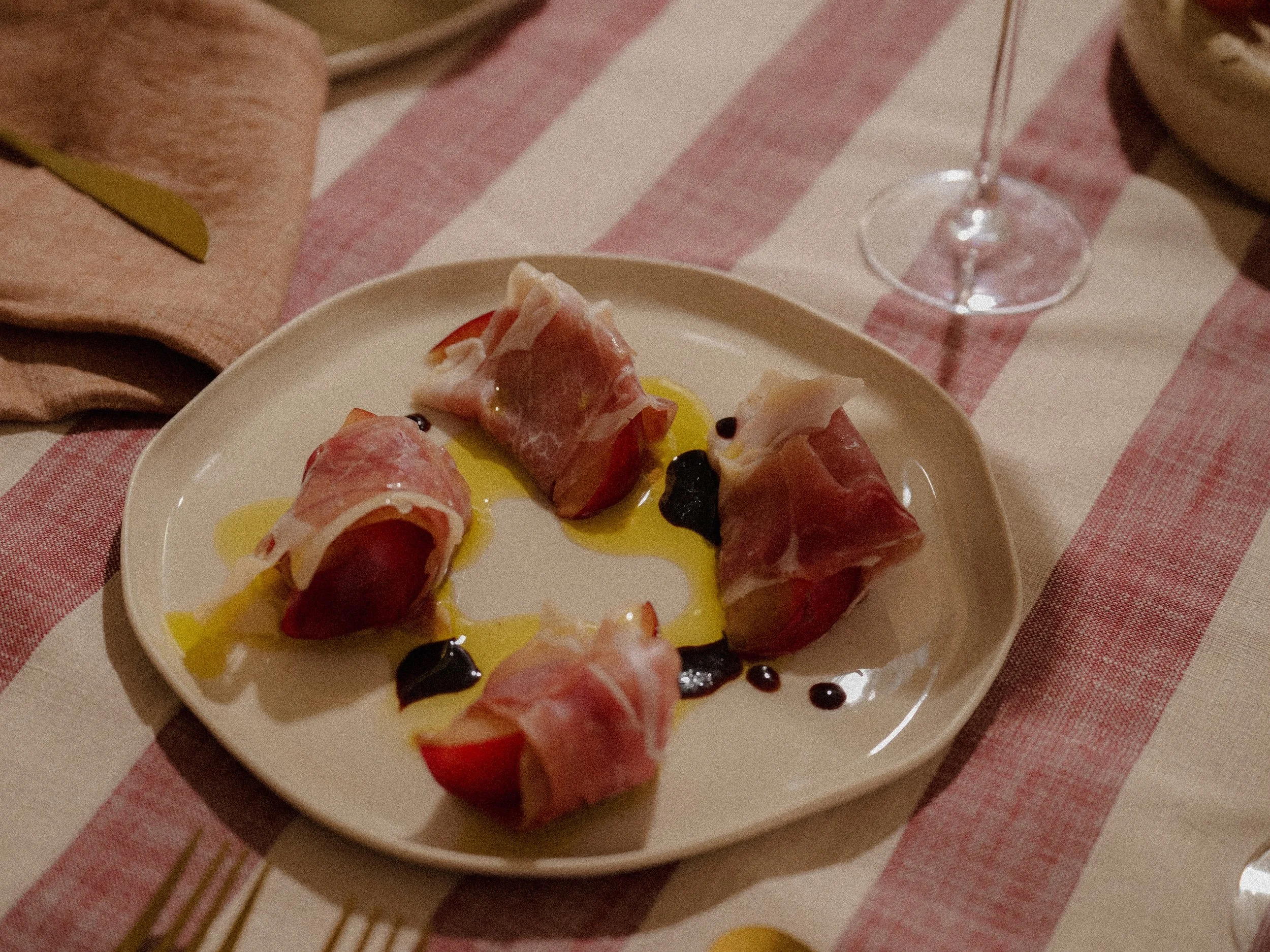 paris-dining-august-2026-tomatodinnerparty3316.jpg