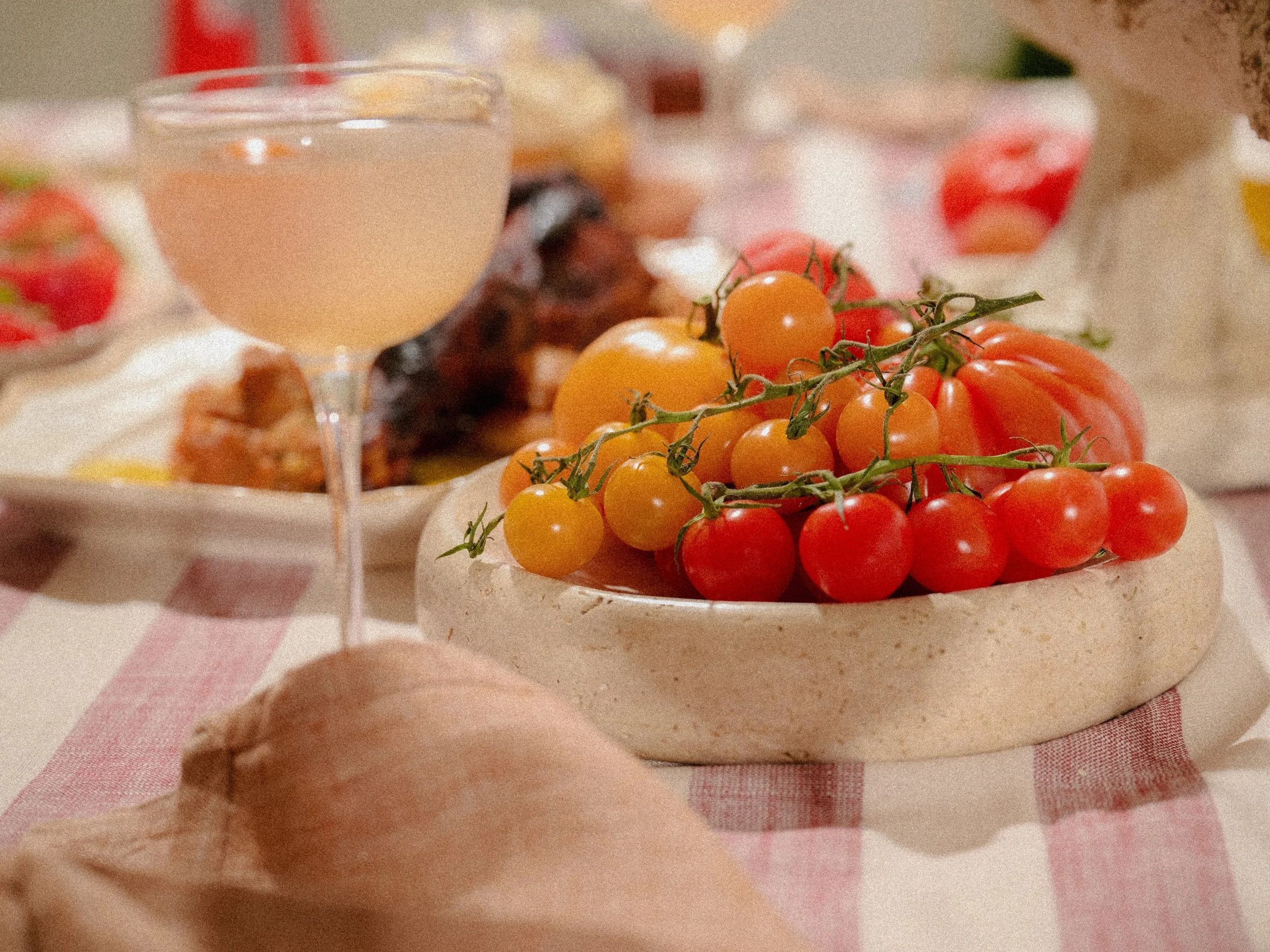 paris-dining-august-2026-tomatodinnerparty3338.jpg