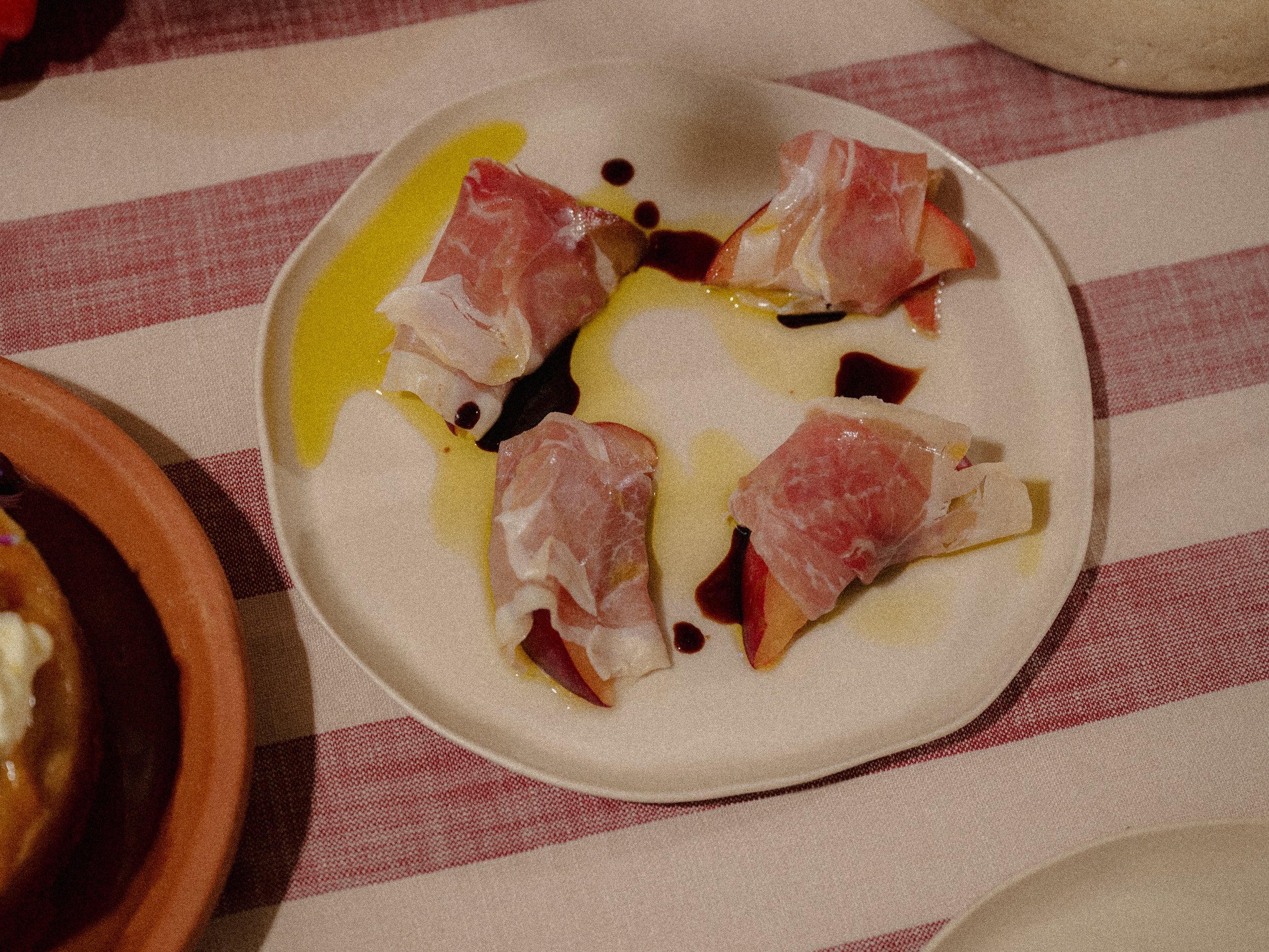 paris-dining-august-2026-tomatodinnerparty3401.jpg