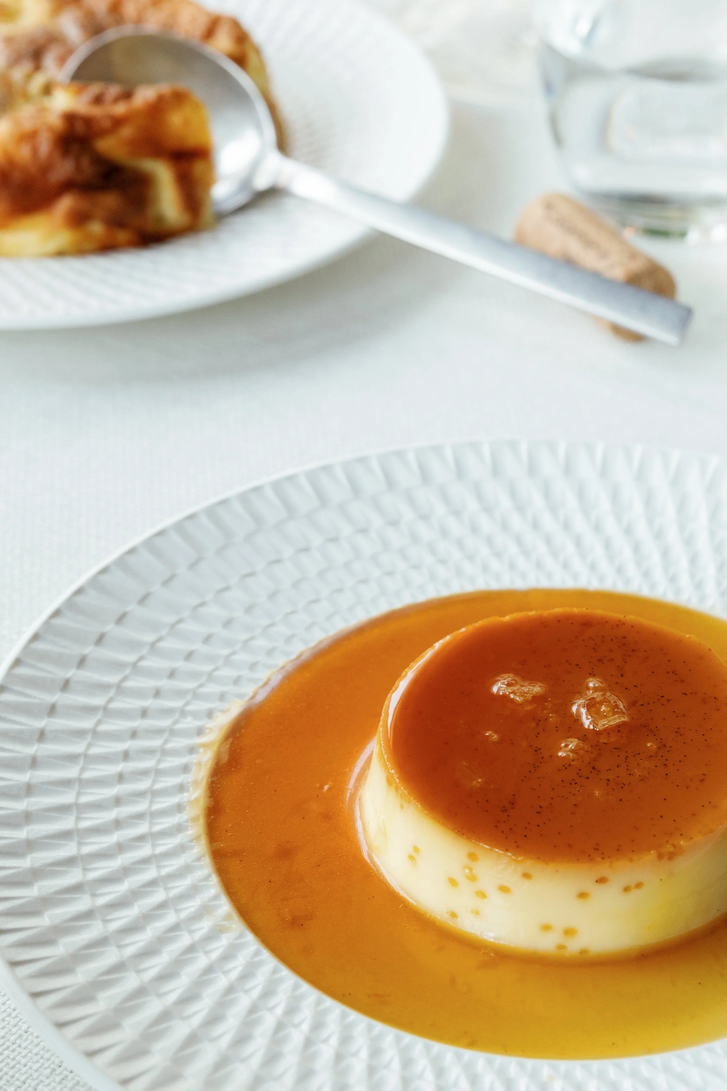 NOVEMBER2026MENUSMALLHOURSPARISDINING-101.jpg