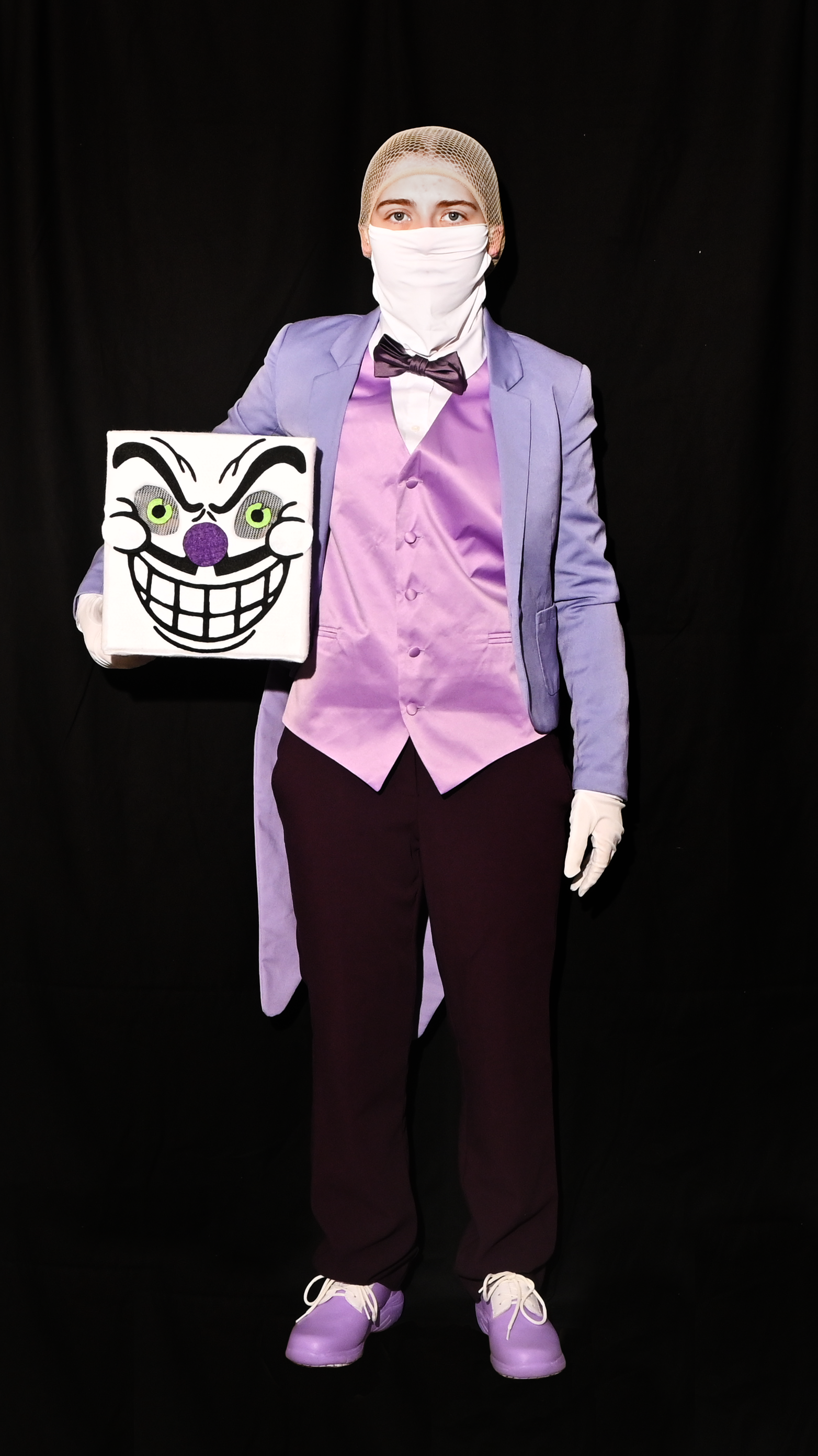 hello, this is my Mr. King Dice Cosplay: : r/Cuphead