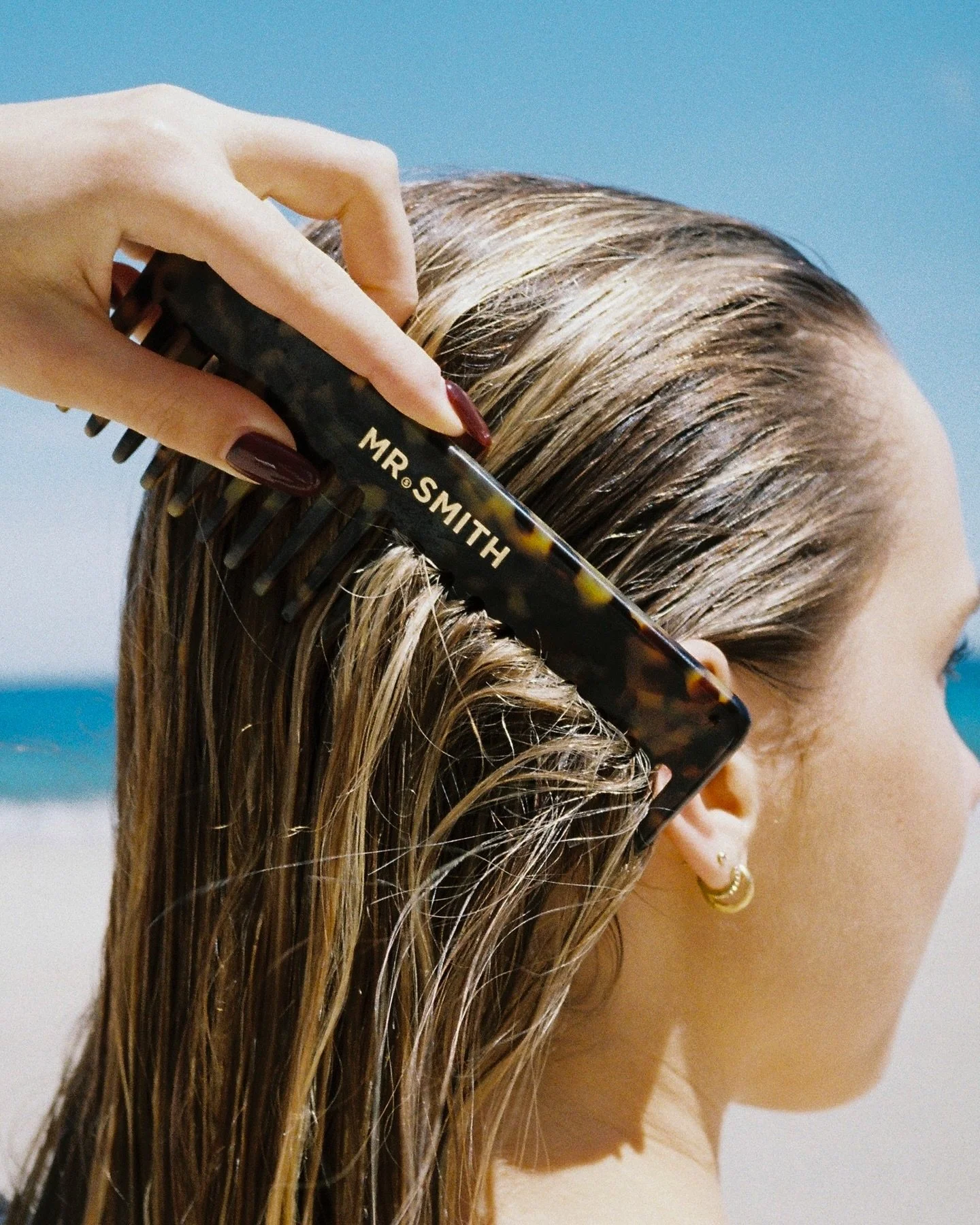 The perfect gift for your sun-kissed friend, or yourself.
Meet Mr Smith&rsquo;s Blonde Summer Pack.

☀️ Blonde Shampoo
☀️ Luxury Masque
☀️ Complimentary Wide-Tooth Comb

Effortless summer hair, made simple.