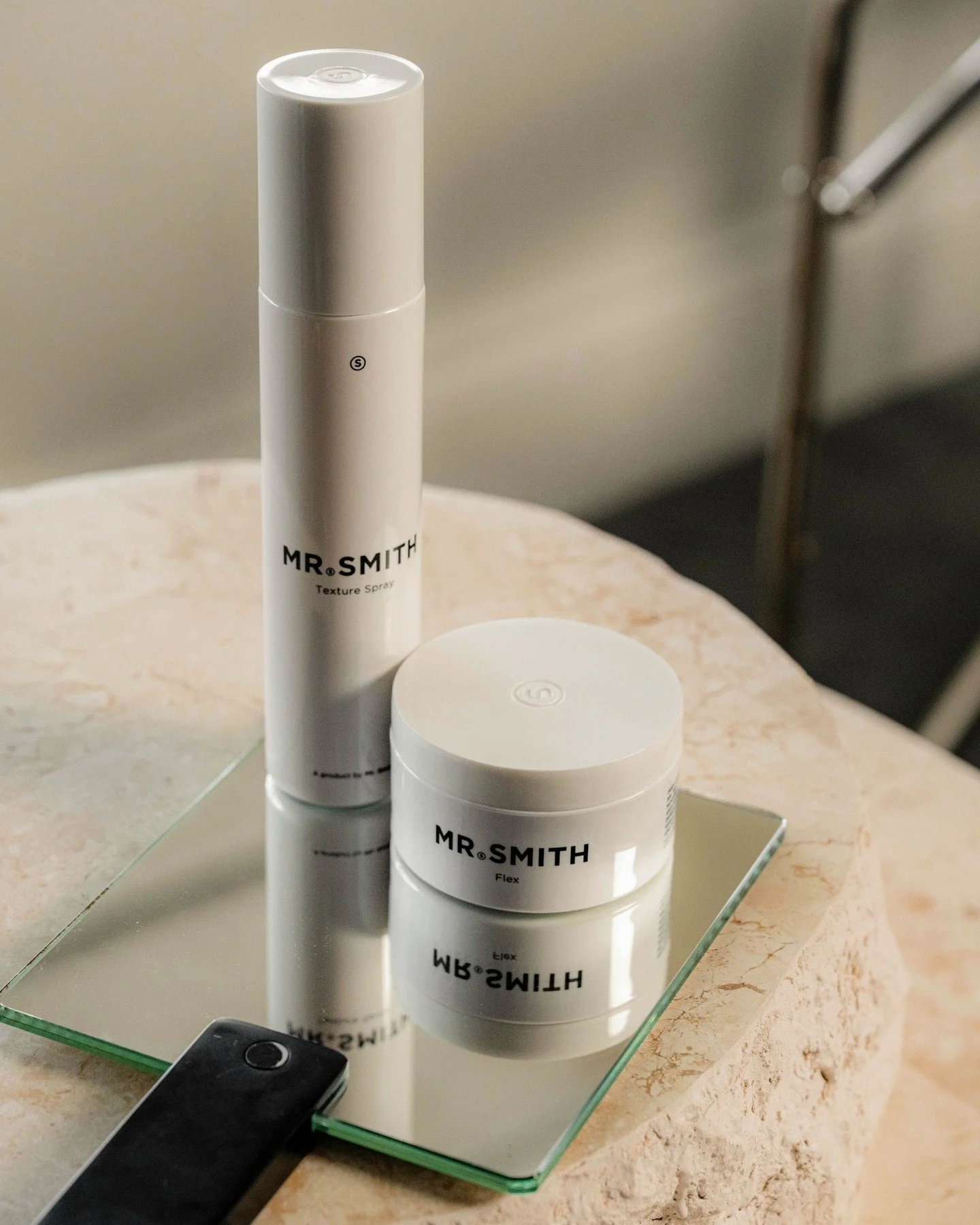 Effortless texture, without the weight.⁠
⁠
Mr Smith Texture Spray adds lived-in movement and body, while Flex gives soft hold and shape that still feels touchable.⁠
⁠
A simple duo for natural, wearable styling.