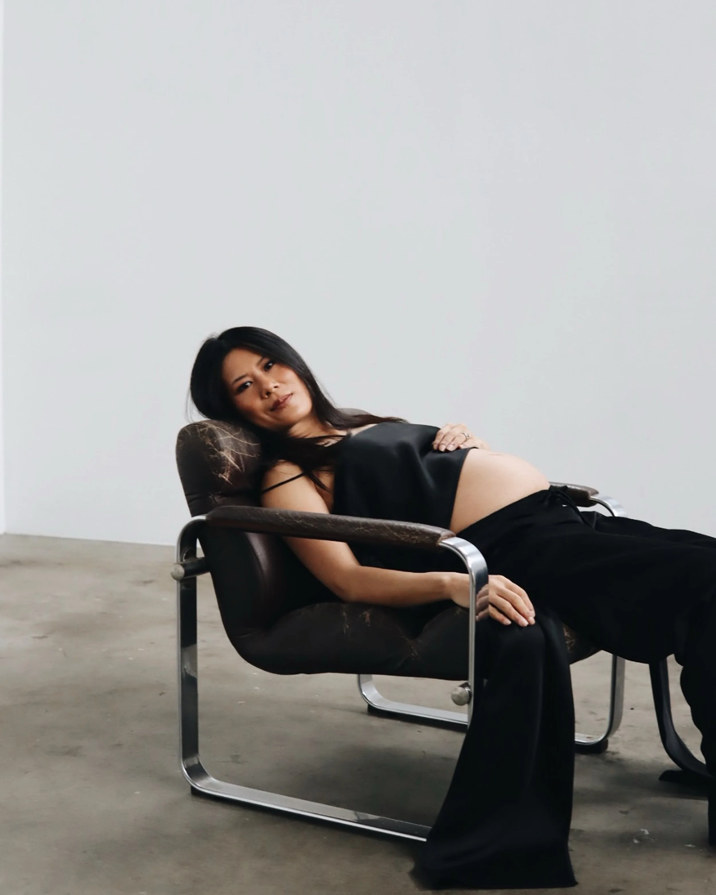 Beauty was never meant to stay the same. Every change, every season, is part of a life fully lived.

Our founder, Lisa, has spent her career telling other people what their hair needs. This year, her own body had something different to teach her.

Fr