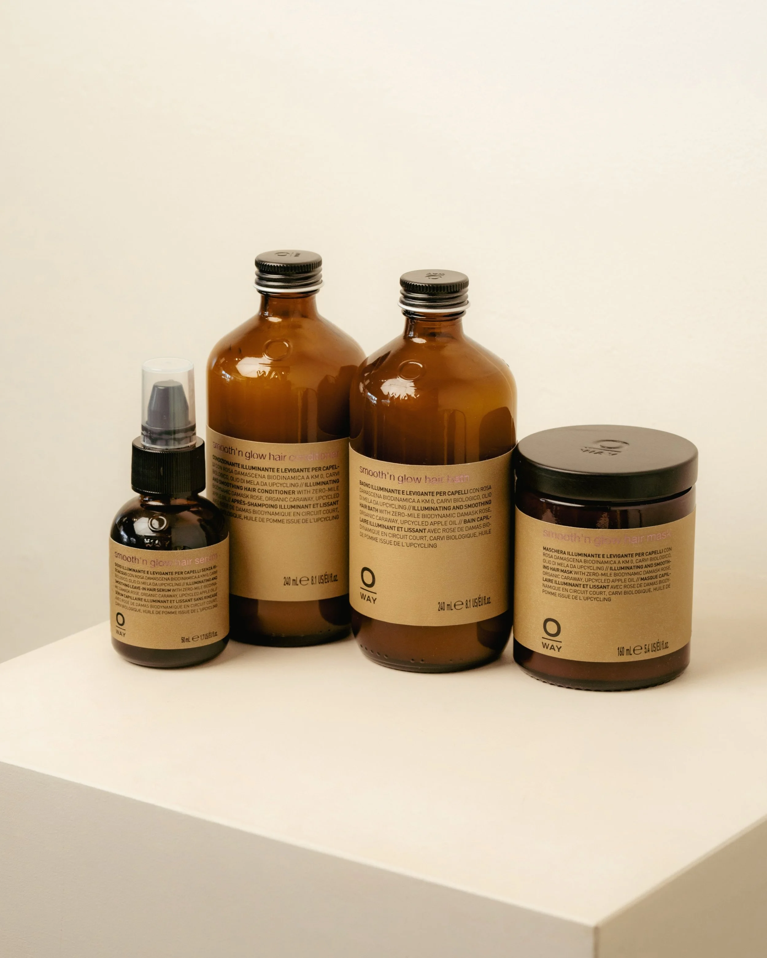 The new Smooth&rsquo;n Glow range from Oway is now available in studio and we&rsquo;re obsessed!

Created for hair that needs a little more discipline, the range is designed to smooth, soften and enhance shine while helping manage frizz and unruly te