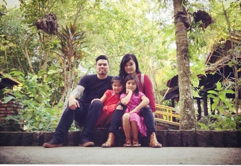 Han Tran with husband Jay Choy and daughters Jaden and Kenzie during a family trip to Vietnam Photos courtesy of Han Tran