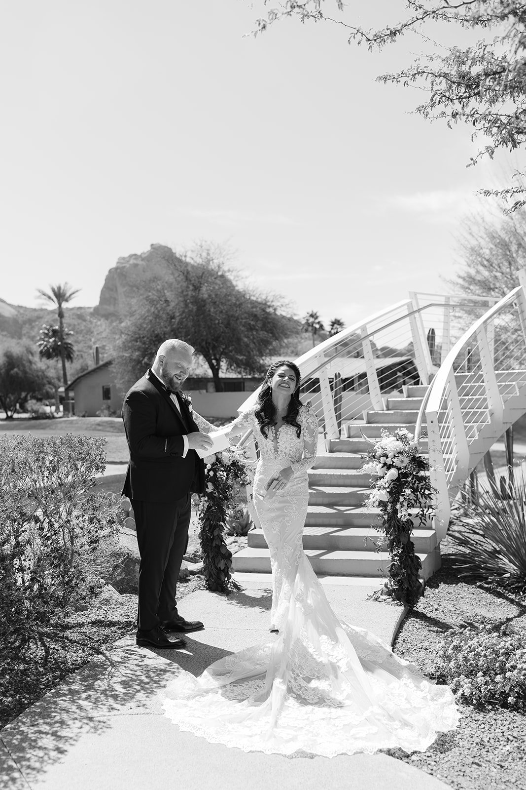 N&B Mountain Shadows Wedding Scottsdale AZ-0522.jpg