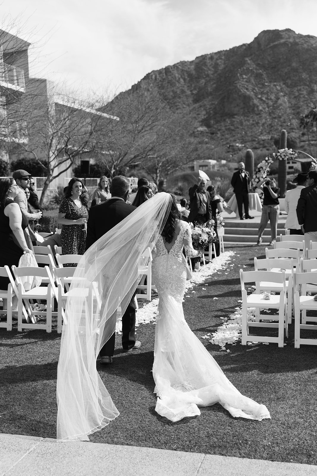N&B Mountain Shadows Wedding Scottsdale AZ-2502.jpg