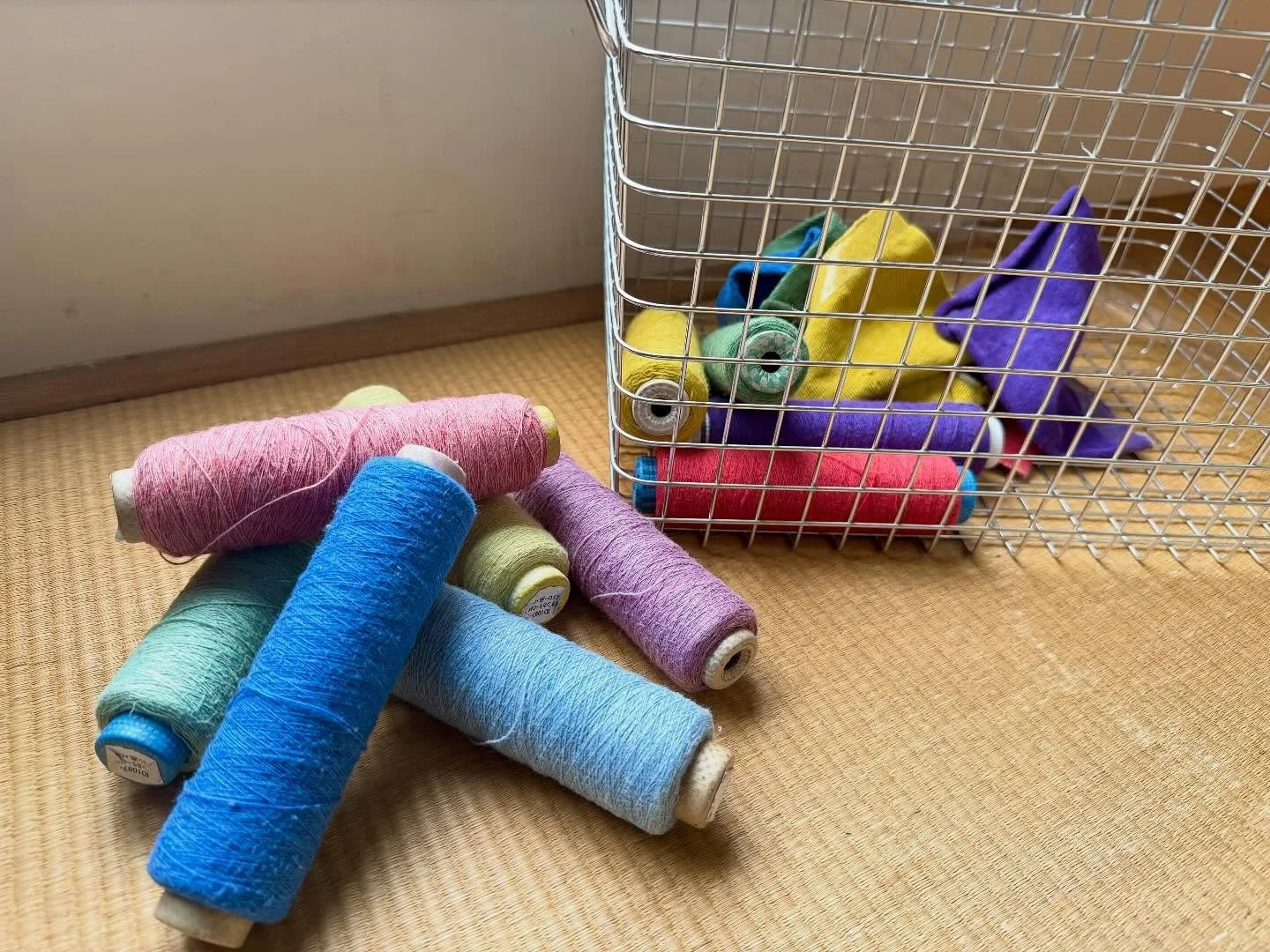 .
先日、新たな動画制作を依頼するにあたり、日頃からお世話になっている企業様などへ訪問させていただきました。

#colourloop 
#リサイクル
#アップサイクル
#サステナブルファッション
#エシカルファッション