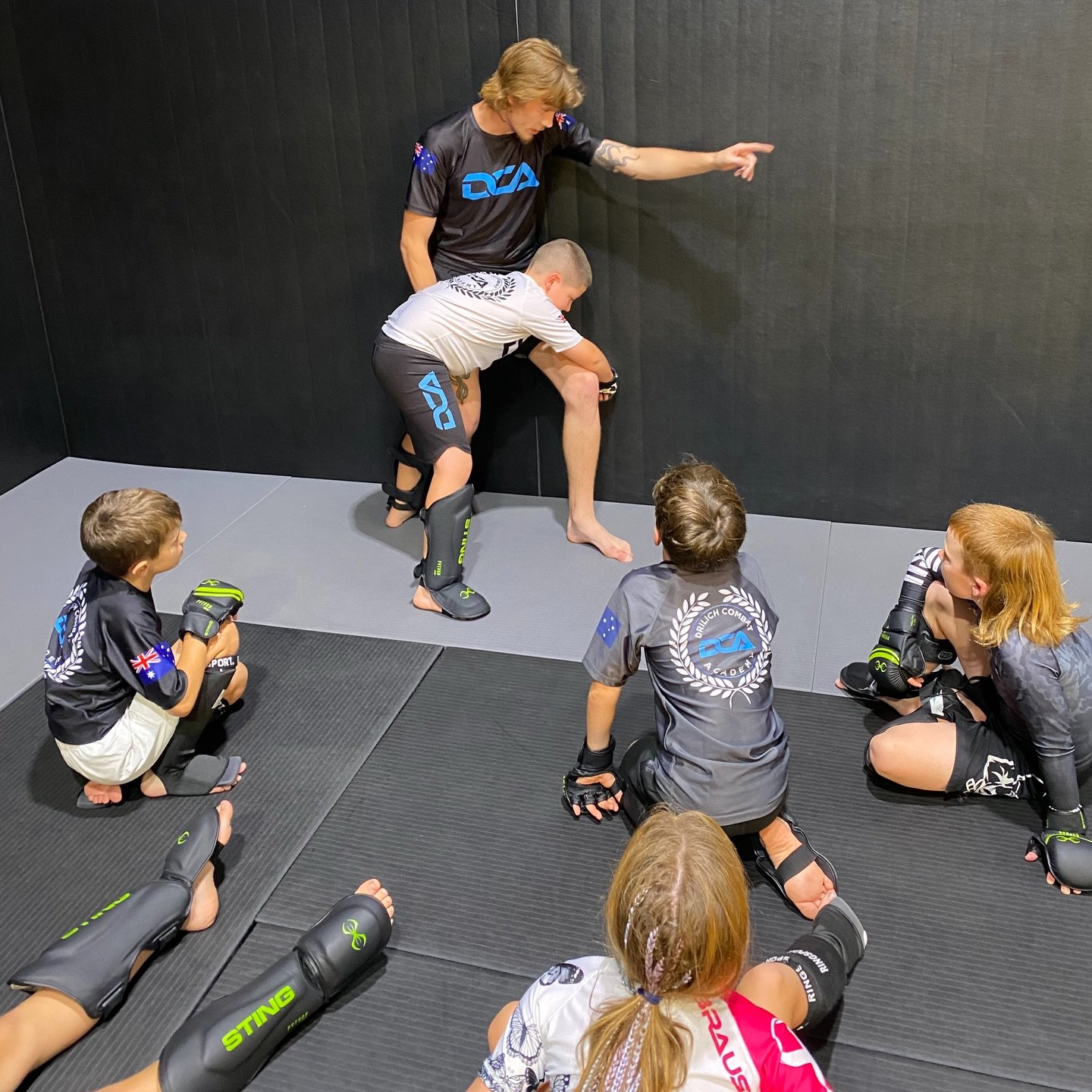 Kids learning from MMA fighter Kade Sheldon 👊 next generation coming through strong