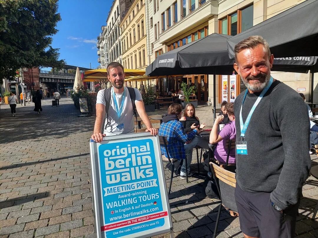 Meet the team! Here are our lovely guides Matti and Tobi ready at the meeting point and happy to welcome you on tour with us soon! 

#originalberlinwalks
#discoverberlin
#berlinentdecken 
#tourguidelife
.
.
.
#berlin
#berlincity
#visit_berlin
#travel