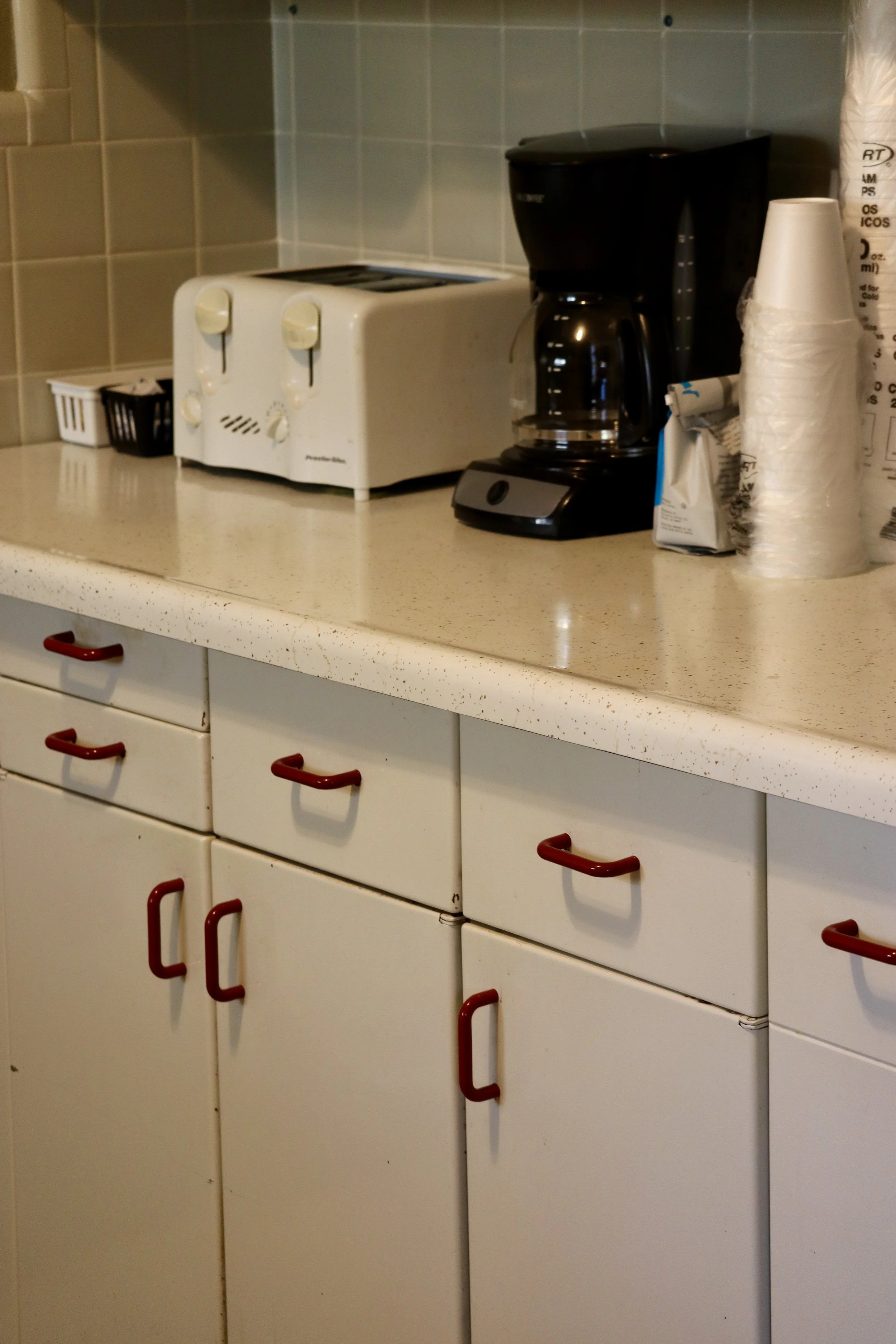 A vintage kitchen while on retreat!
