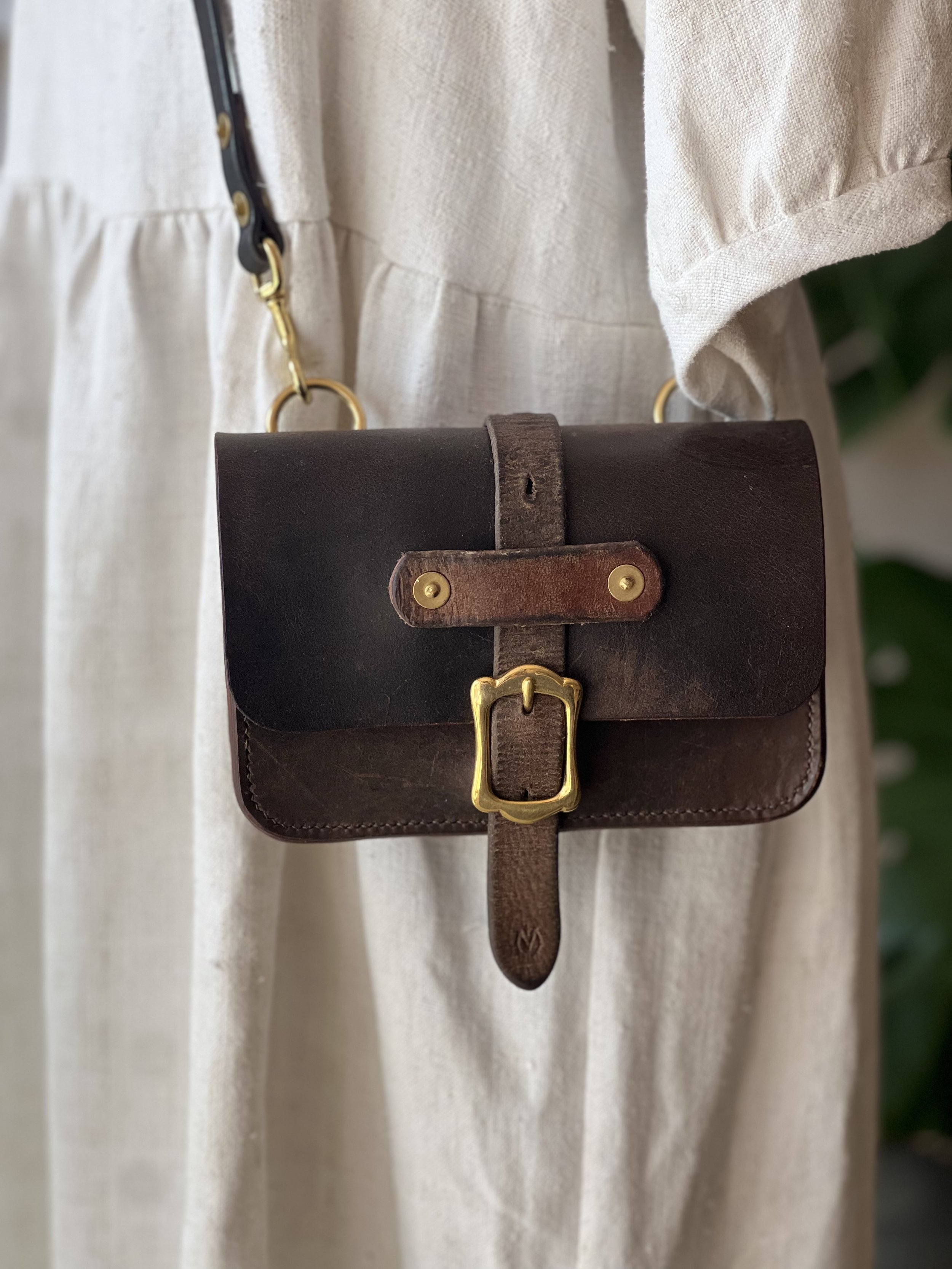 handmade repurposed saddle leather jean belt bag by rag of colts