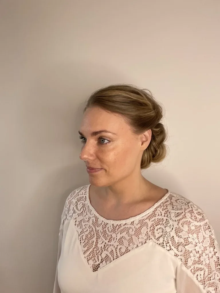 brudestyling-anne-brudehaar-makeup-riistyle-10.webp