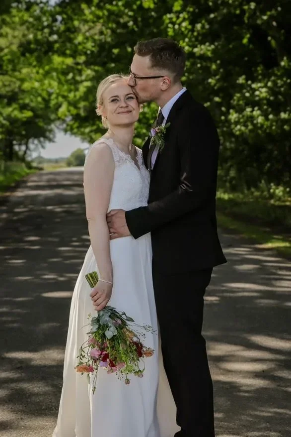 brudestyling-pernille-brudehaar-makeup-riistyle-15.webp