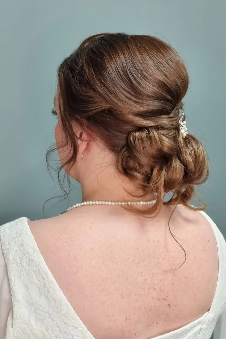brudestyling-pernille-brudehaar-makeup-riistyle-02.webp
