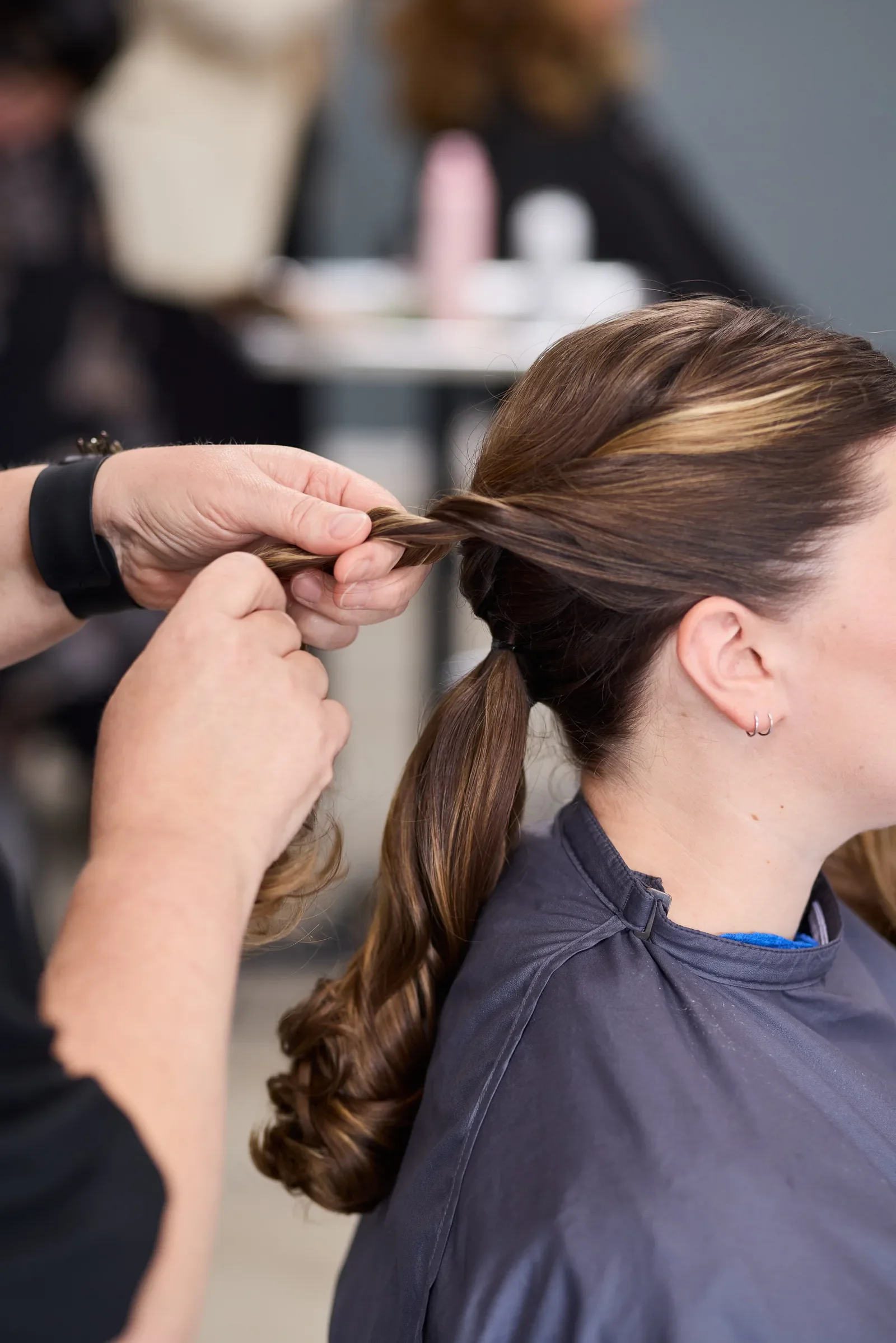 brudestyling-sanne-brudehaar-makeup-riistyle-16.webp