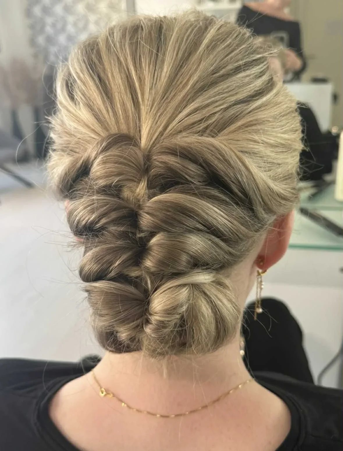 brudestyling-lone-brudehaar-makeup-riistyle-80.webp