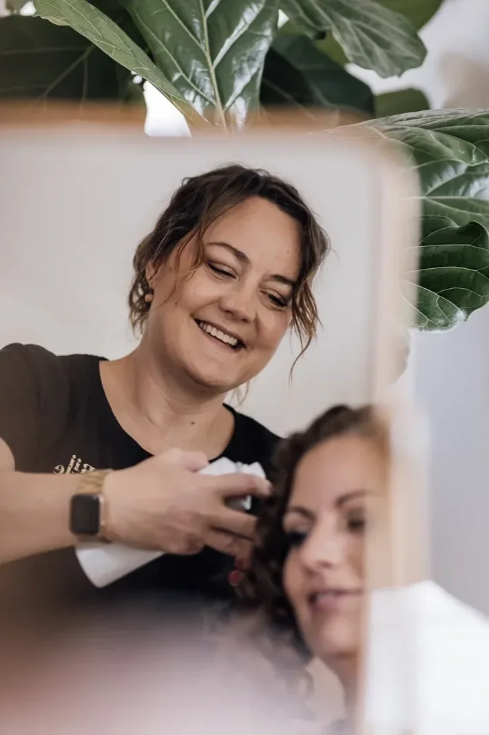brudestyling-rikke-brudehaar-makeup-riistyle-77.webp