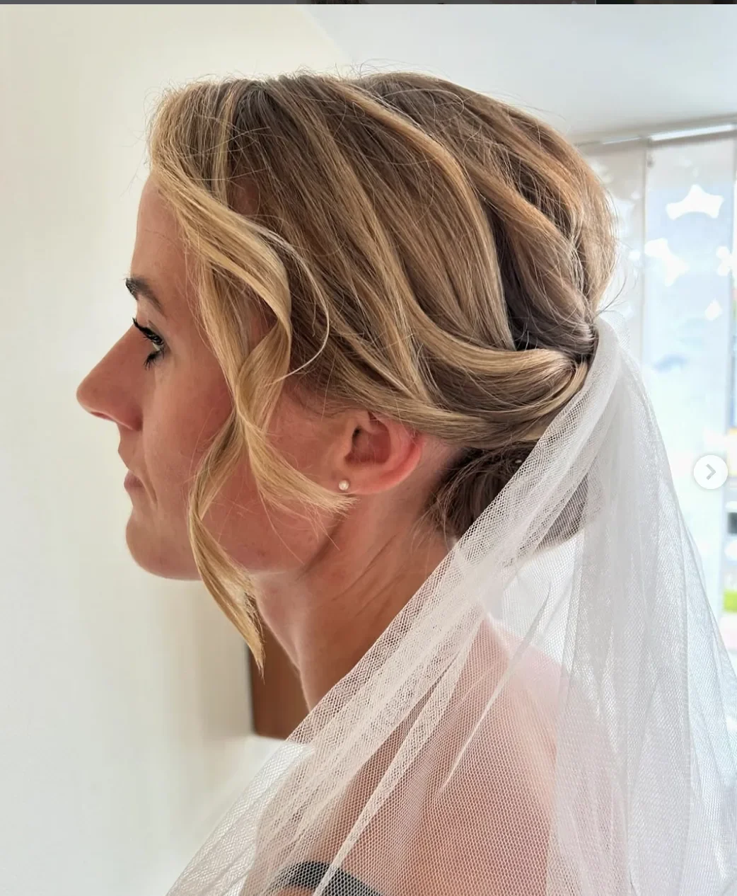 brudestyling-randi-brudehaar-makeup-riistyle-12.webp