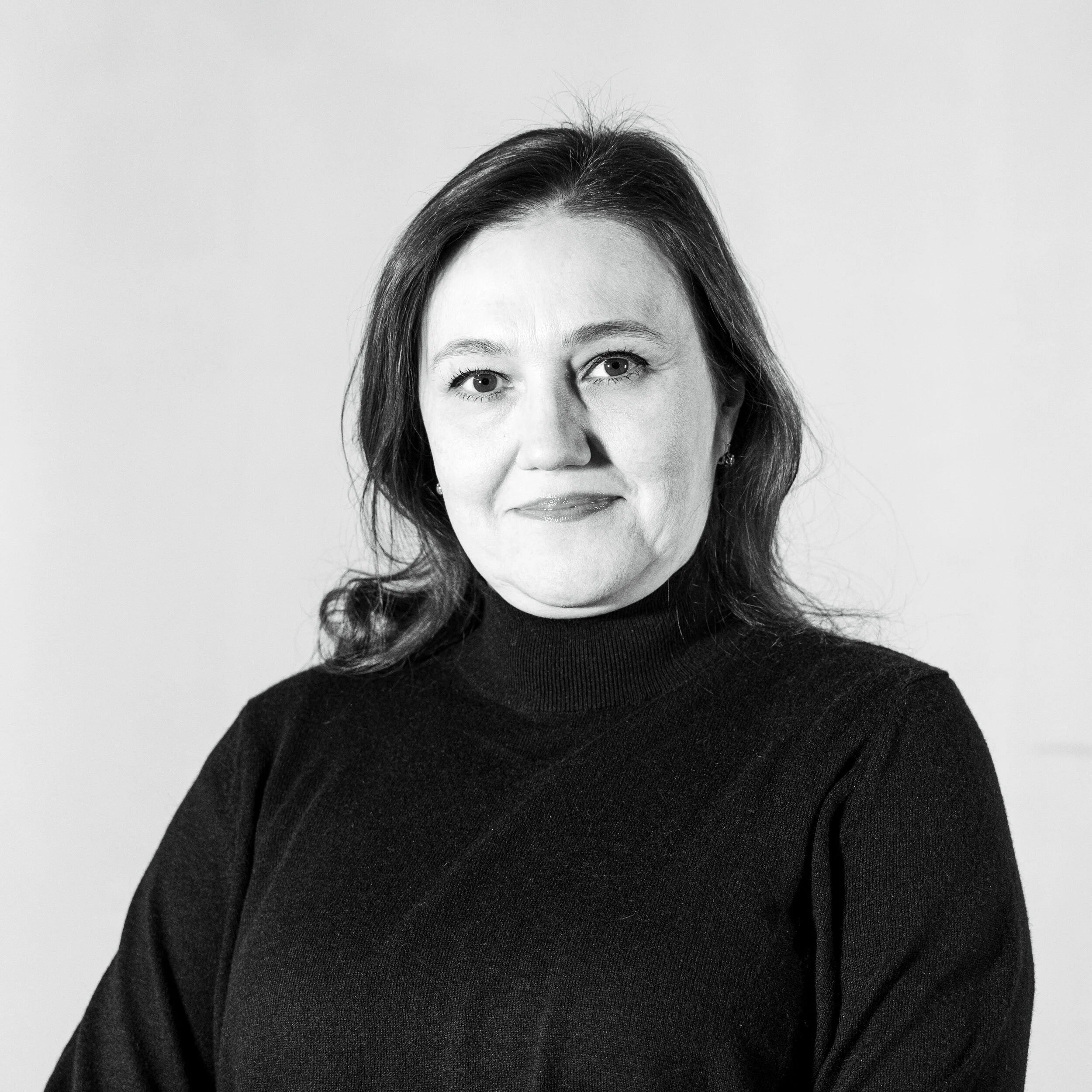 Yulia Mariwany_bw.jpg