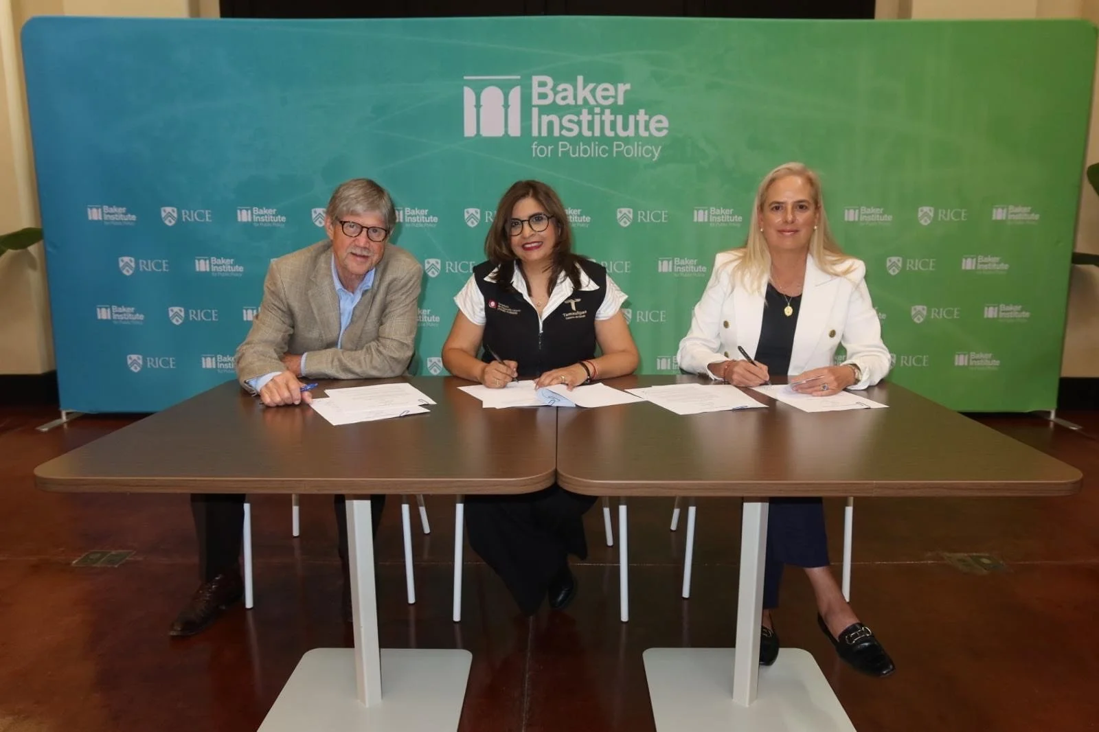 BCarbon Signs a Memorandum of Understanding with the Government of Tamaulipas, Mexico and Earth Carbon LLC 