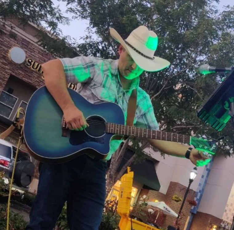 Live Music with Christopher Scott
