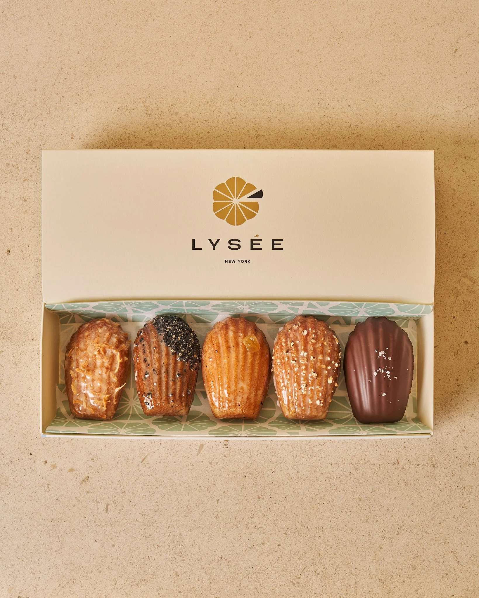 Lysée Madeleine Collection