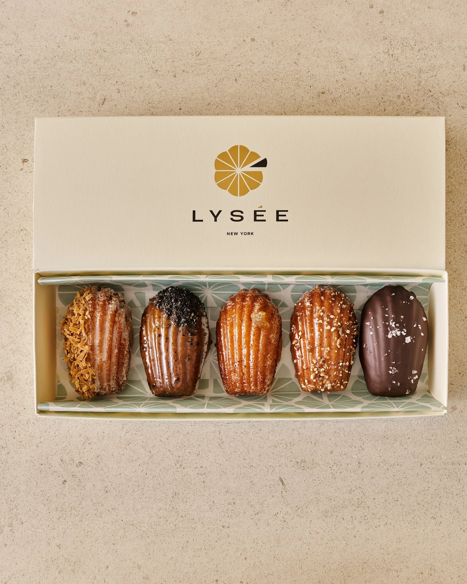 Lysée Madeleine Collection
