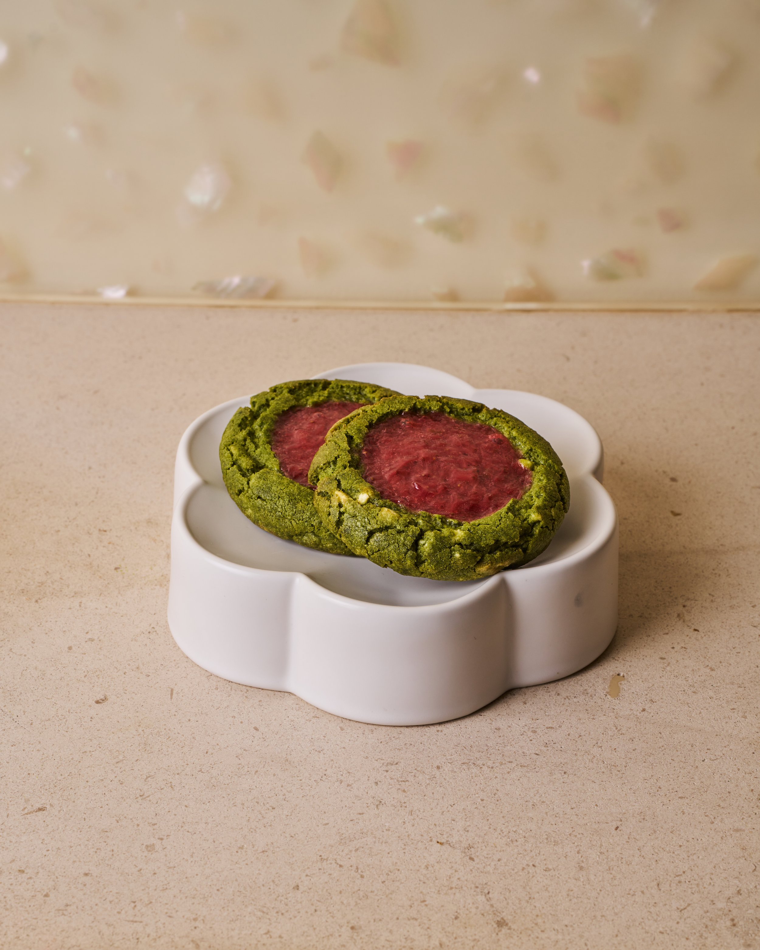 Matcha-Strawberry Cookie