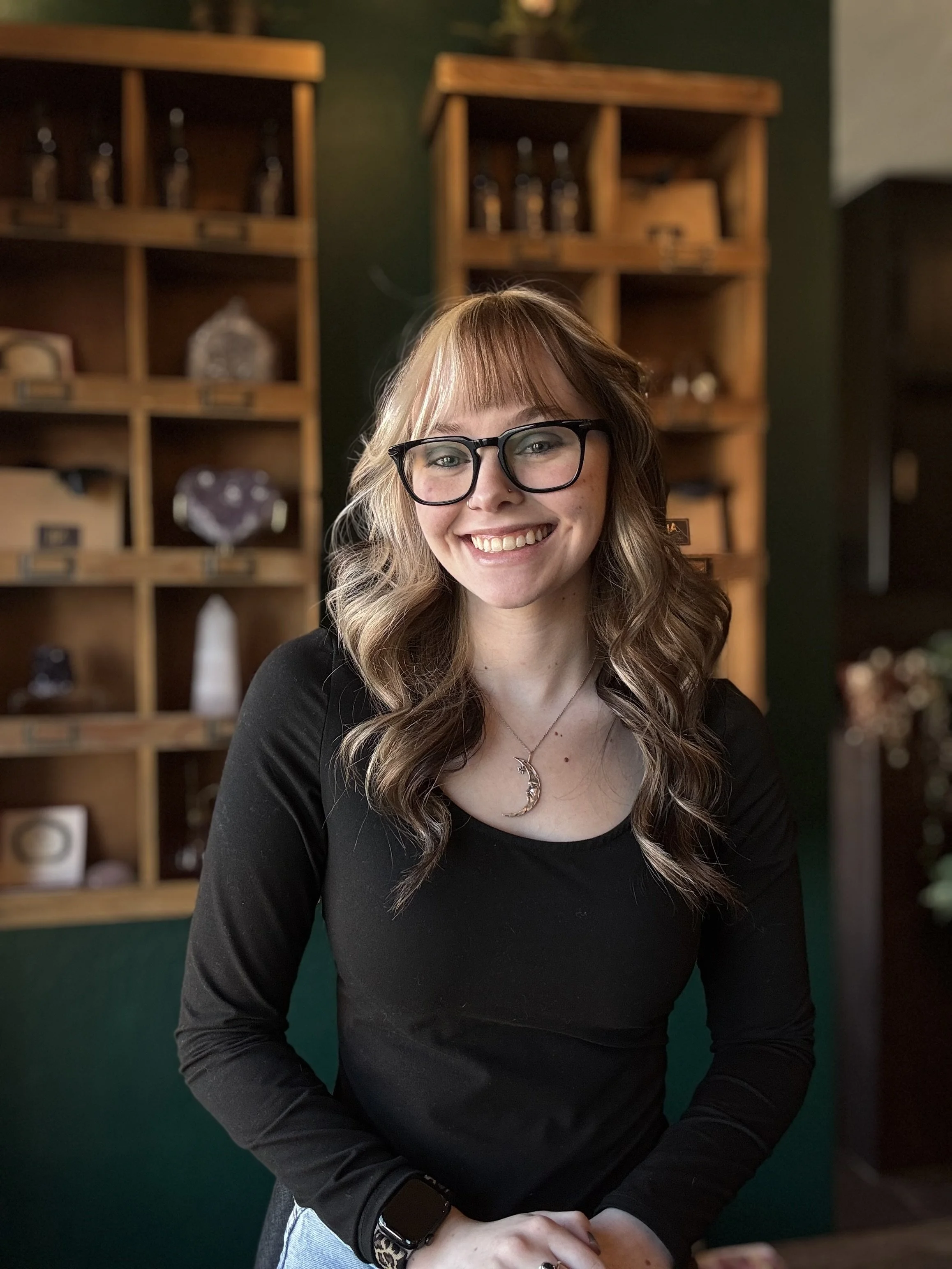 Sophia Morando, Astrologer, Astrologist, Astrology, Birth Charts, Star Charts, Intuitive, Wellness Boutique