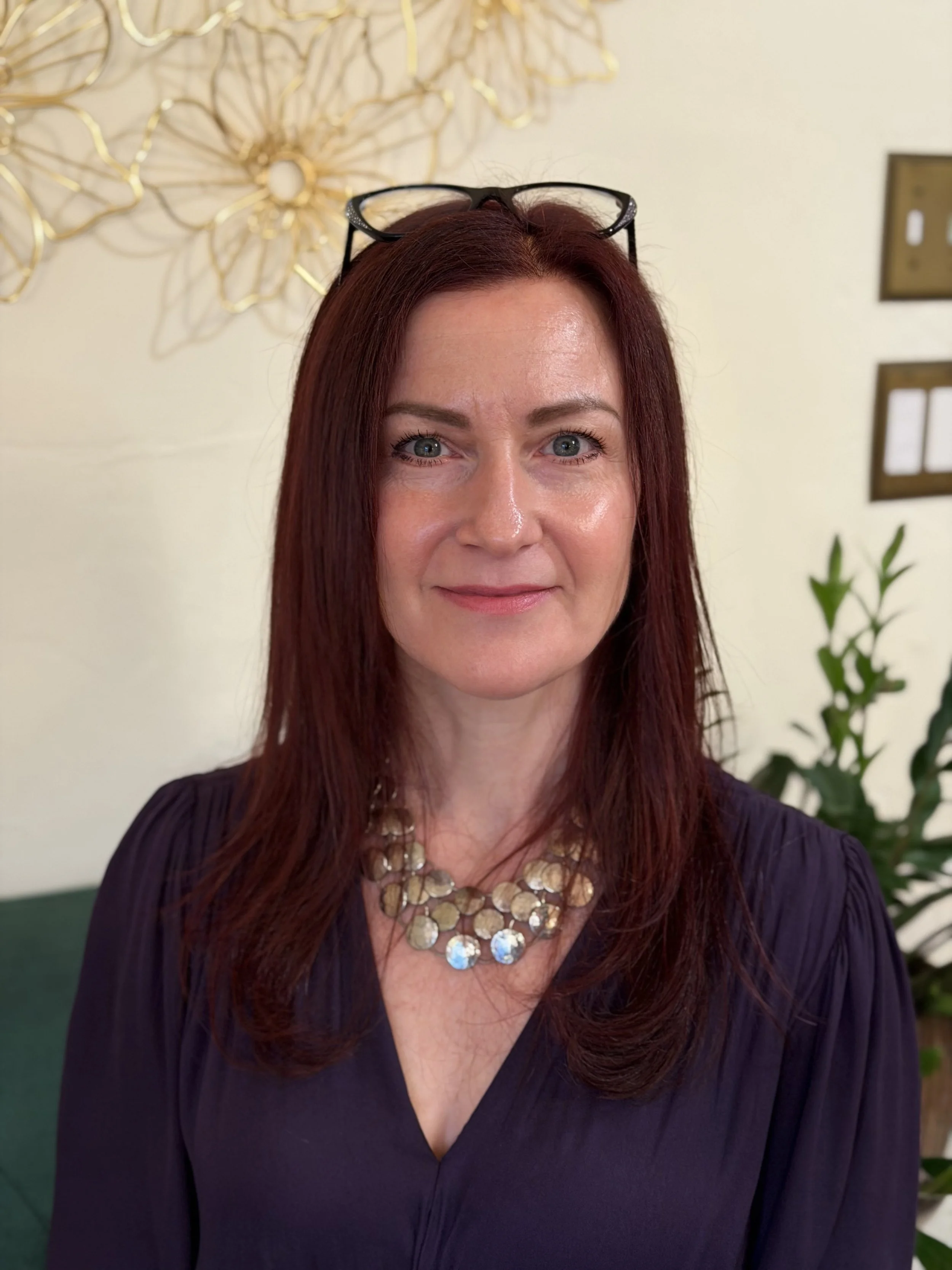 Jeannette Sisario, Psychic, Medium, Mediumship, Psychic Readings, Mediumship Readings, Soul-Connection