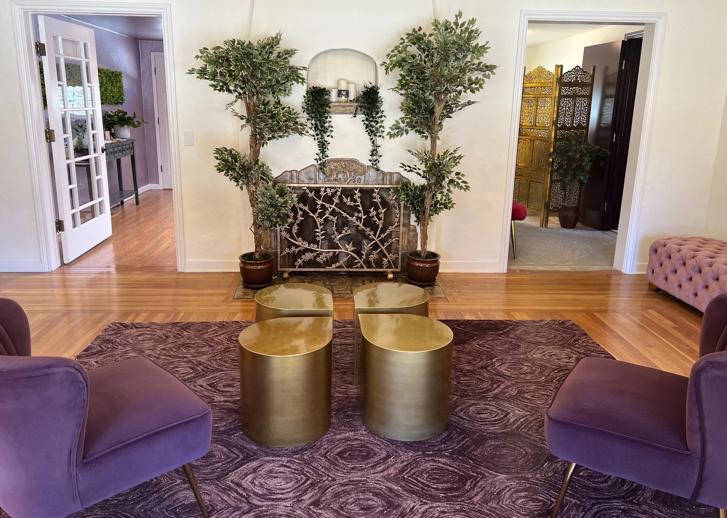 Reiki Studio, Amethyst House LLC, Signature Reiki, Reiki School, Reiki Practice, Reiki Master Teacher, Learn Reiki, Reiki Place, Wellness Center