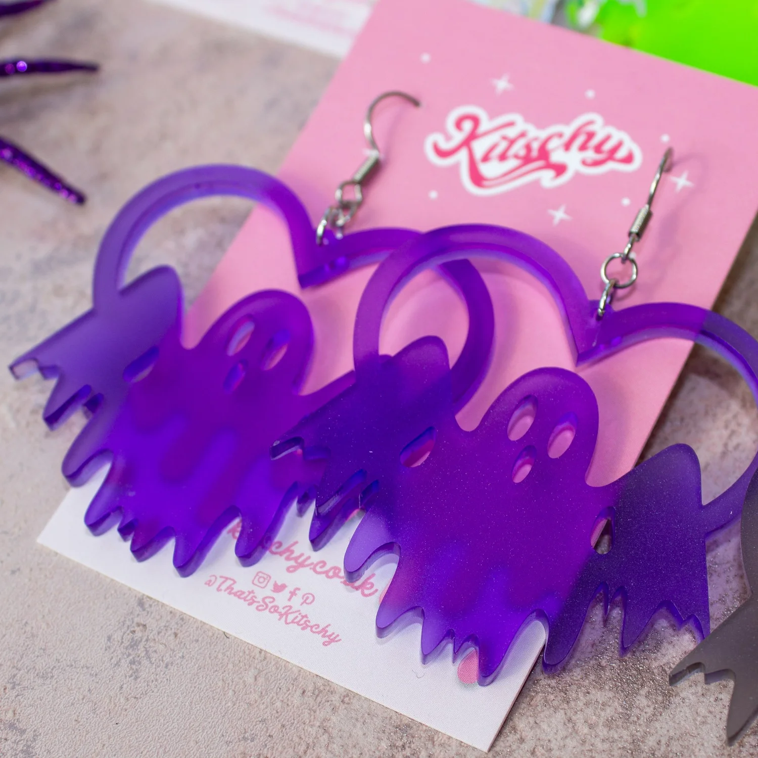Hell No Earrings, Heart main image 0