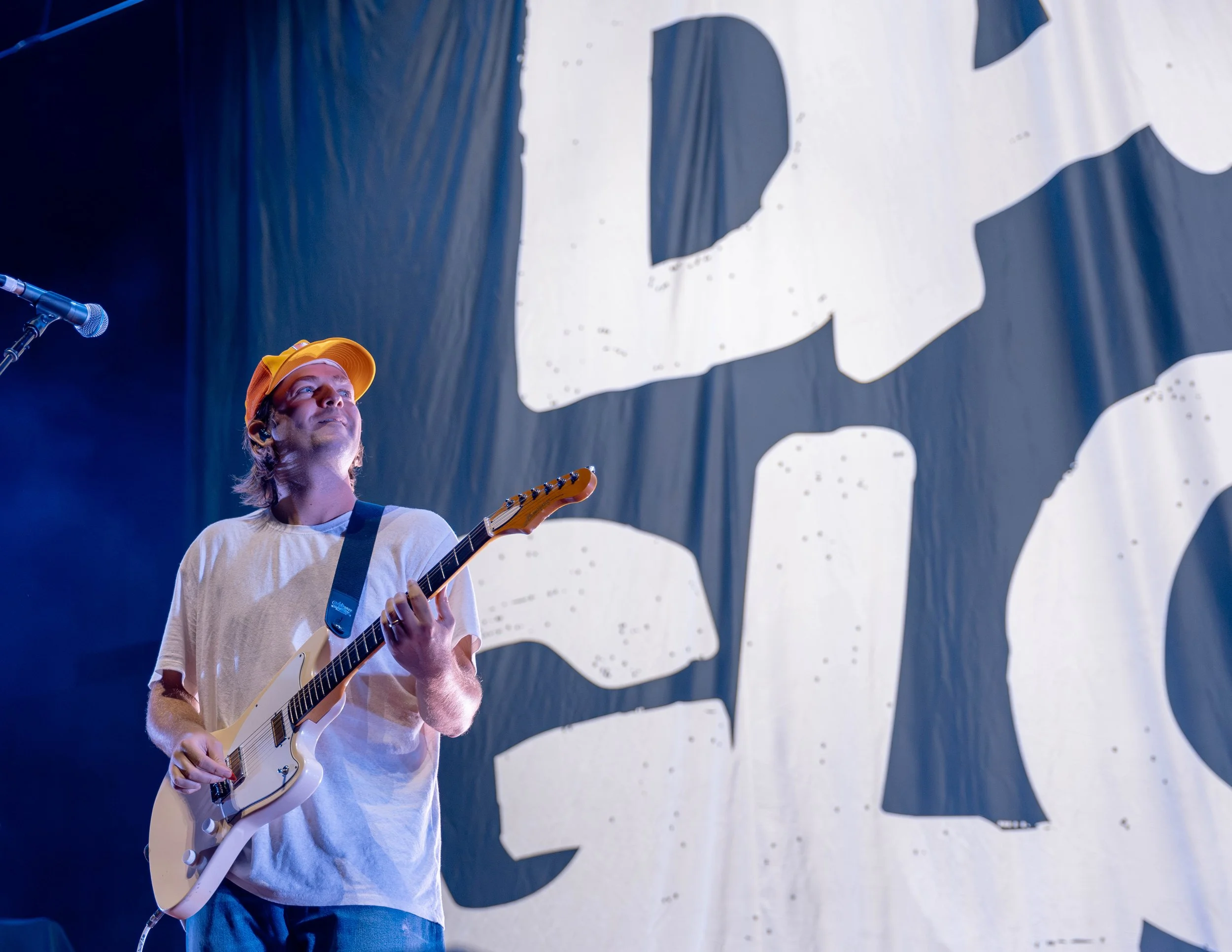 Dayglow_007.jpg