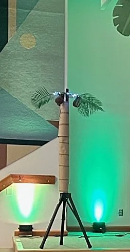 pseudo palm tree.jpg