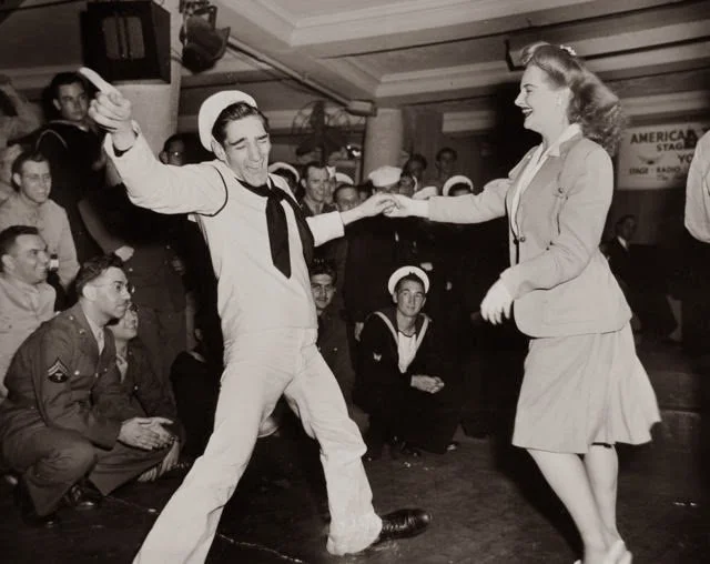 A Salute in Swing: Jazz from Those Who Served