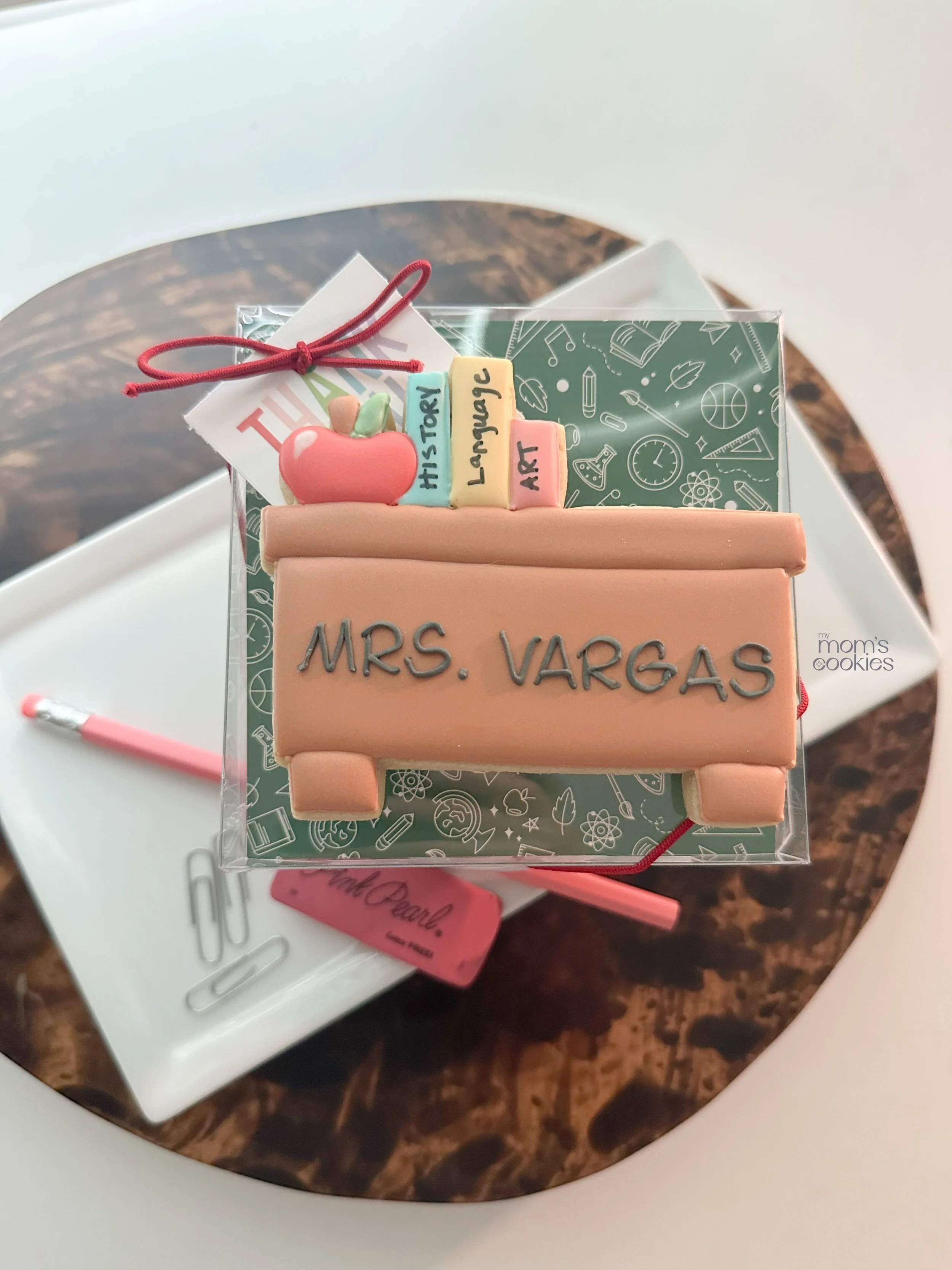 Personalized Teacher Desk