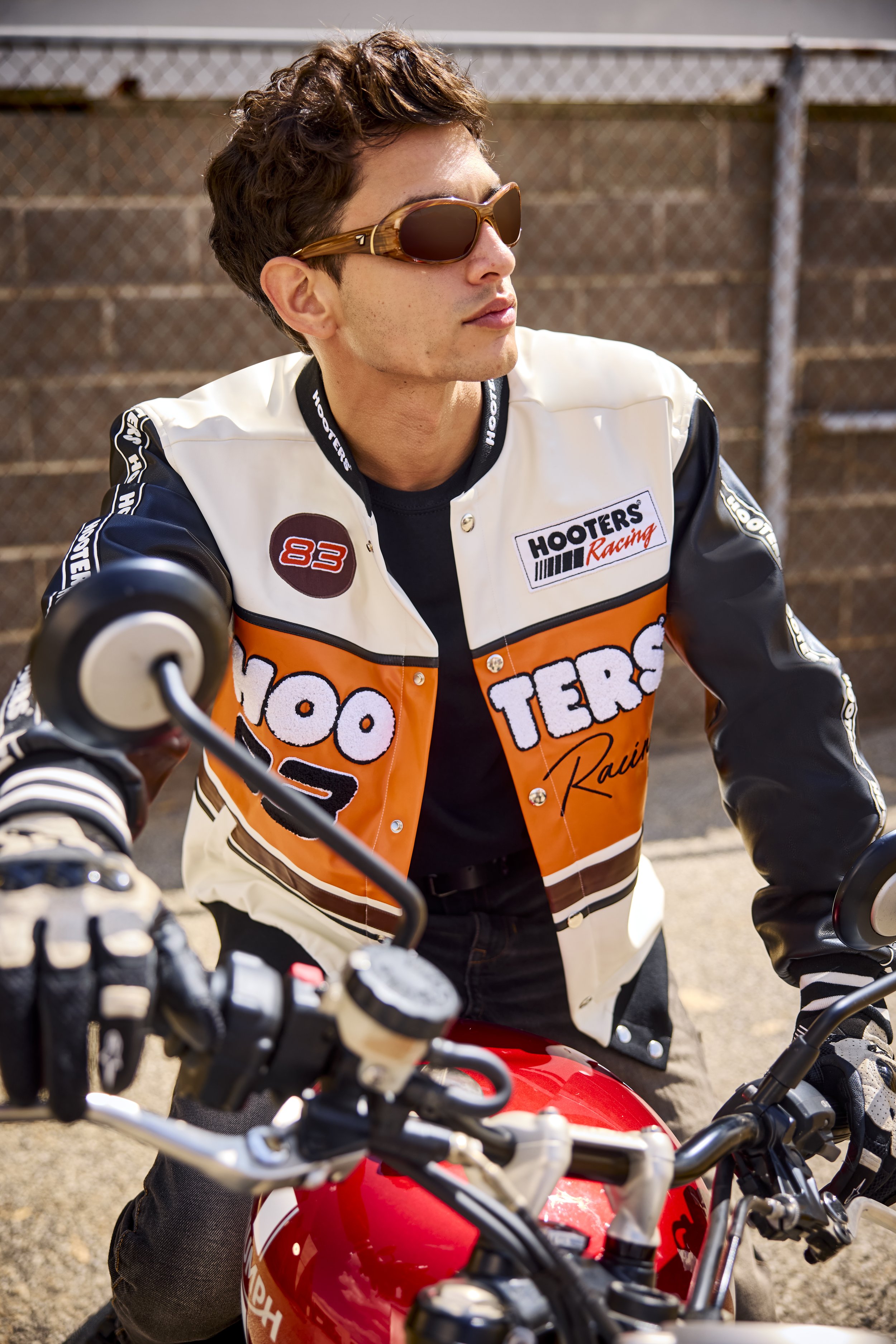 SPENCERS_HOOTERS_HOOTERS MOTO RACING JKT MD_1245_V2.jpg
