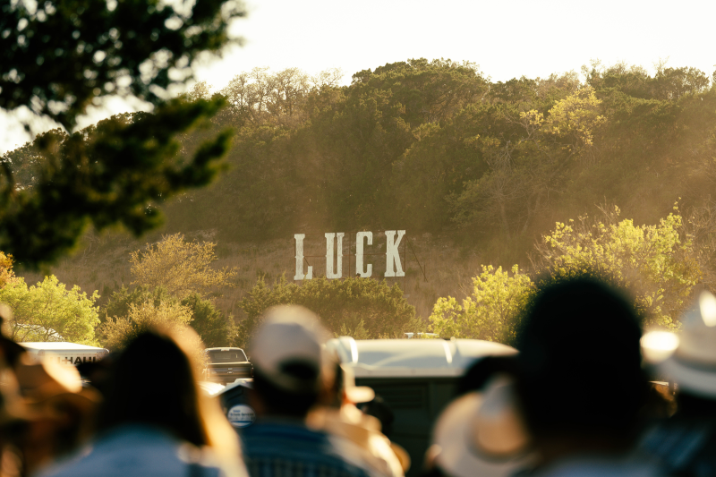 Luck-Reunion-5-4.webp