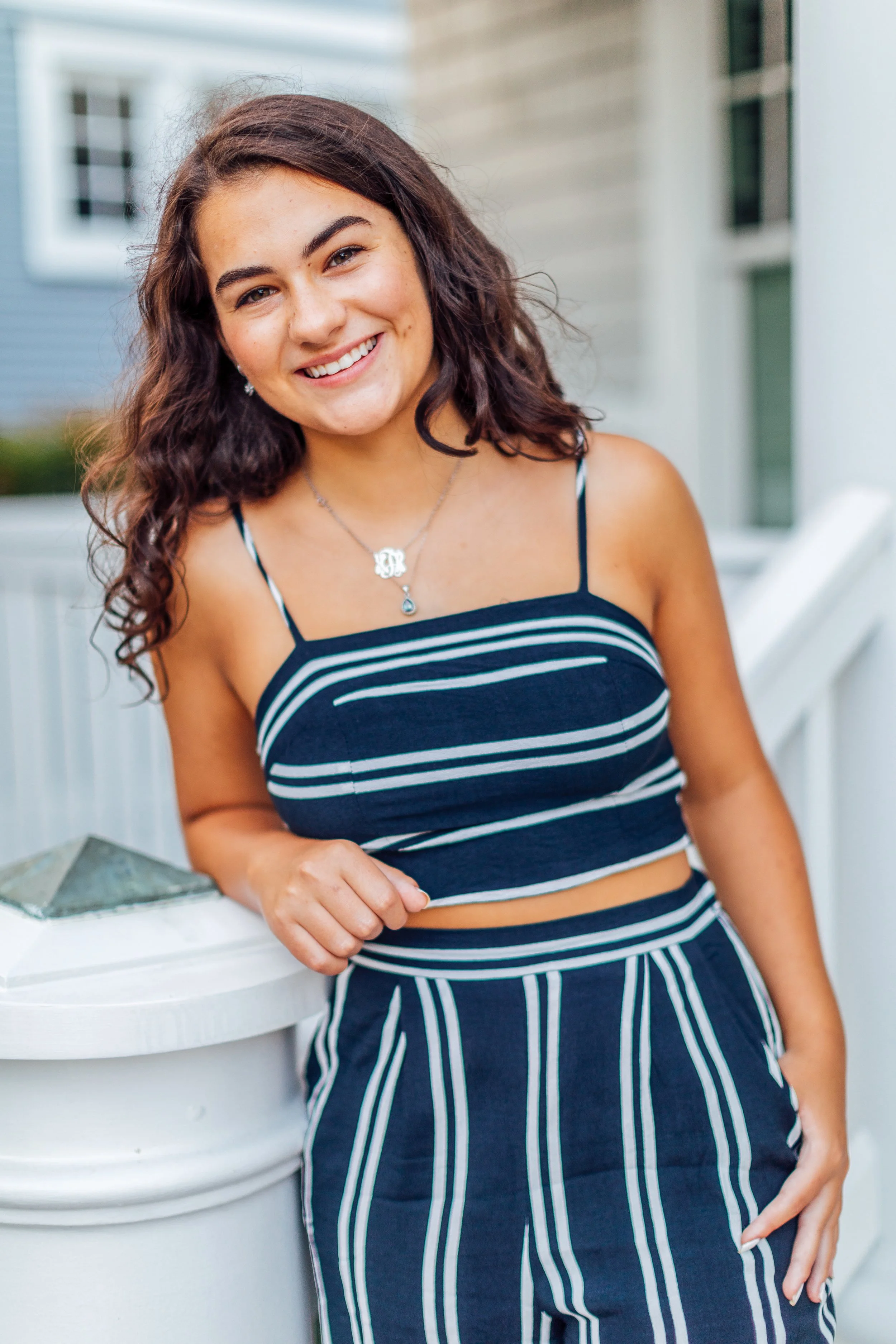 Heidi, a graduating senior in Annapolis Maryland for her senior pics.