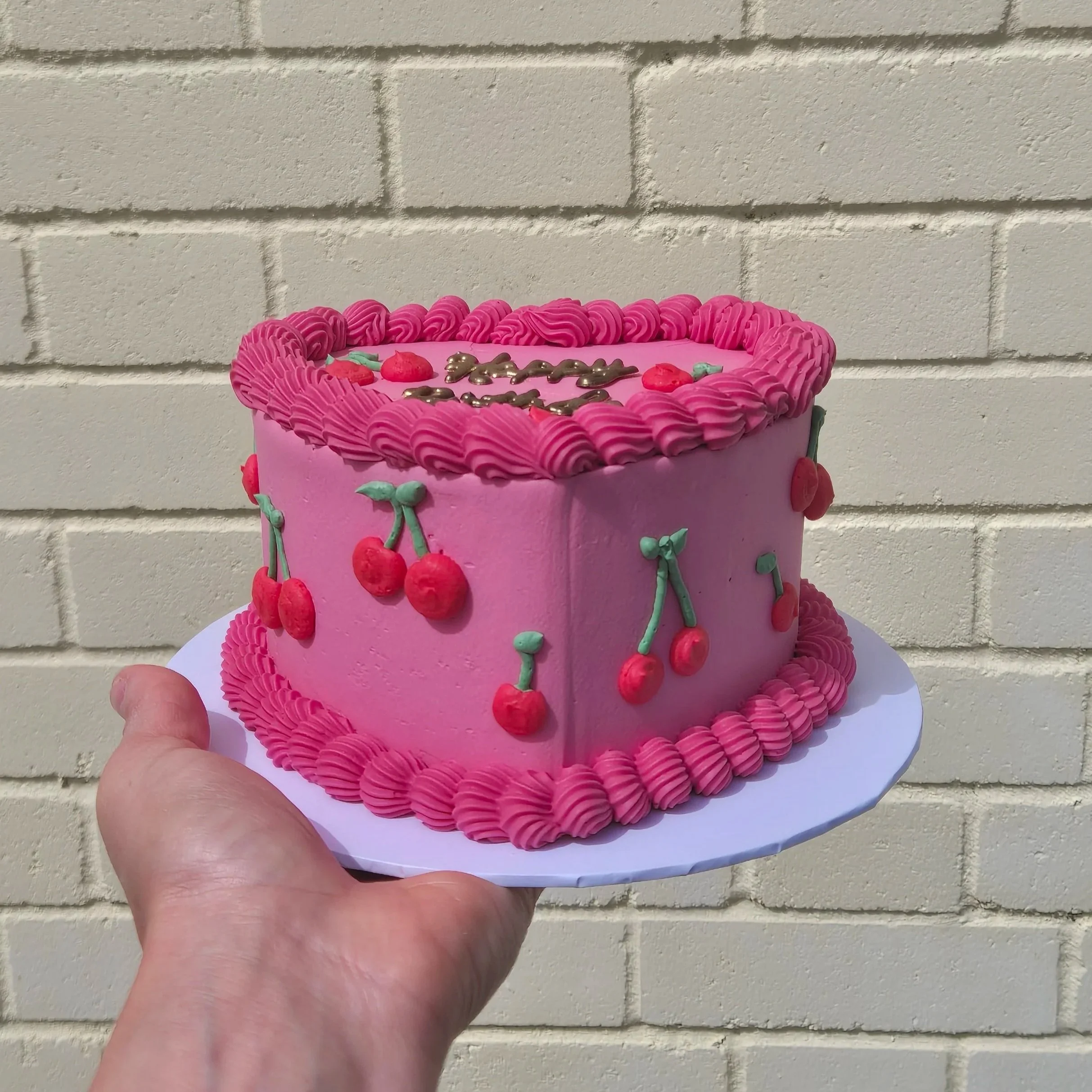 Vintage heart cakes from £75